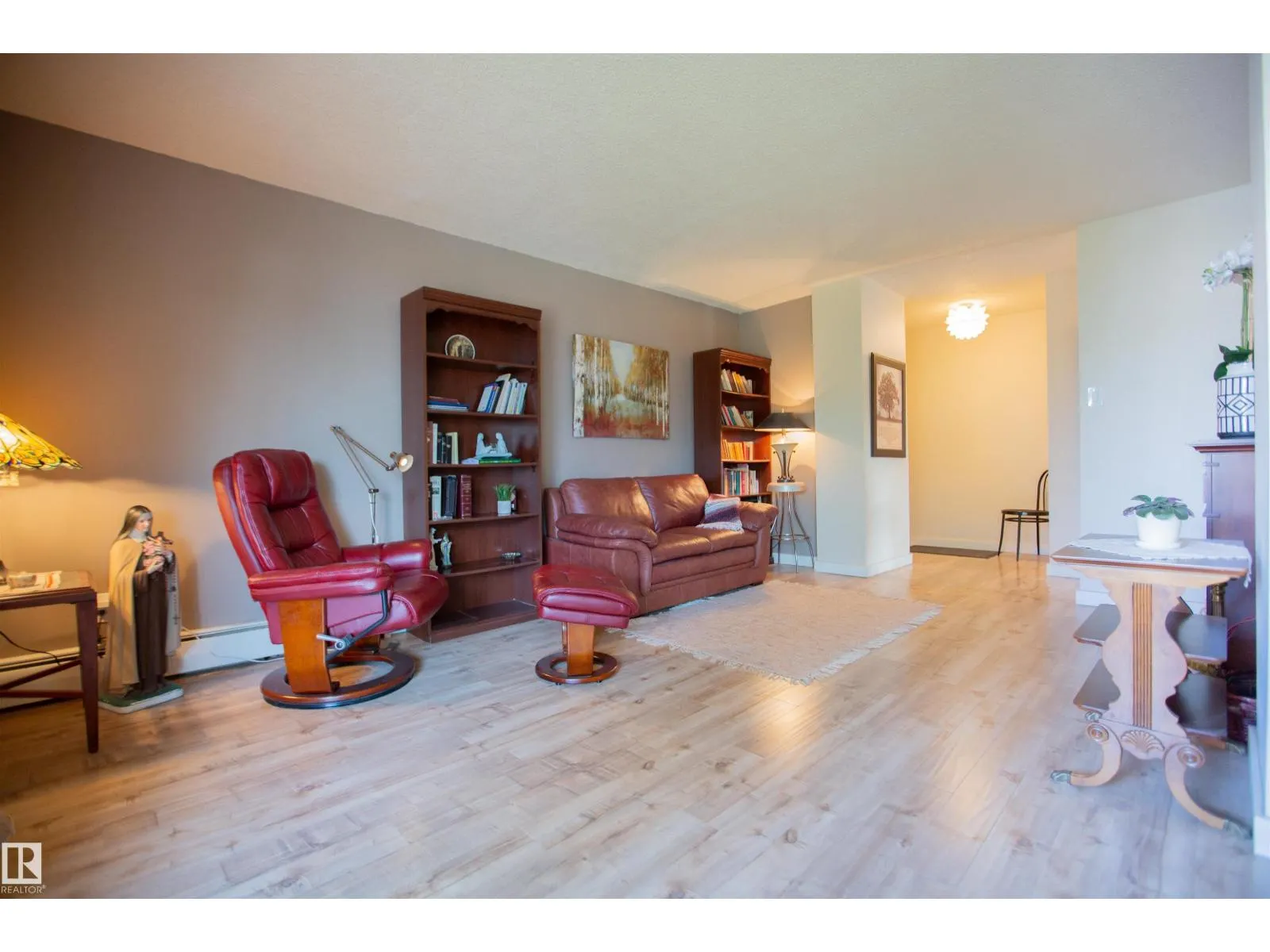 #33 11112 129 ST NW