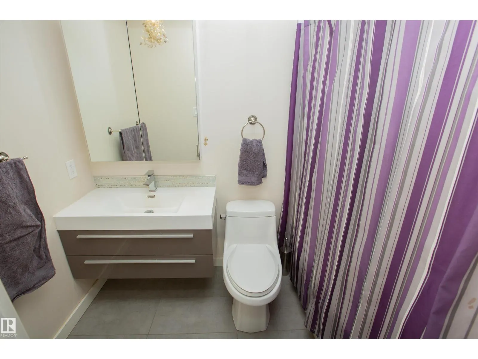 #33 11112 129 ST NW