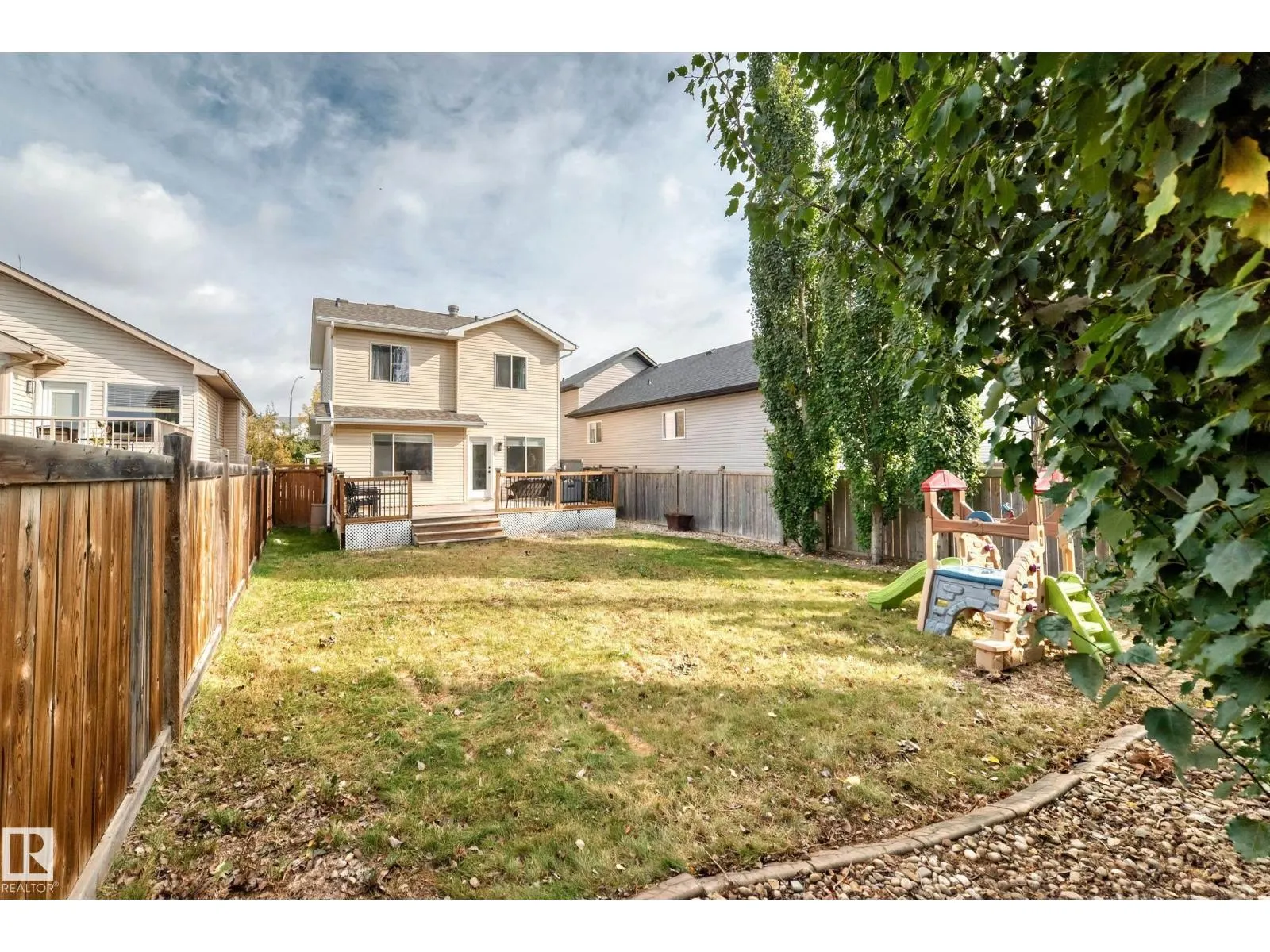 34 Wisteria LN
