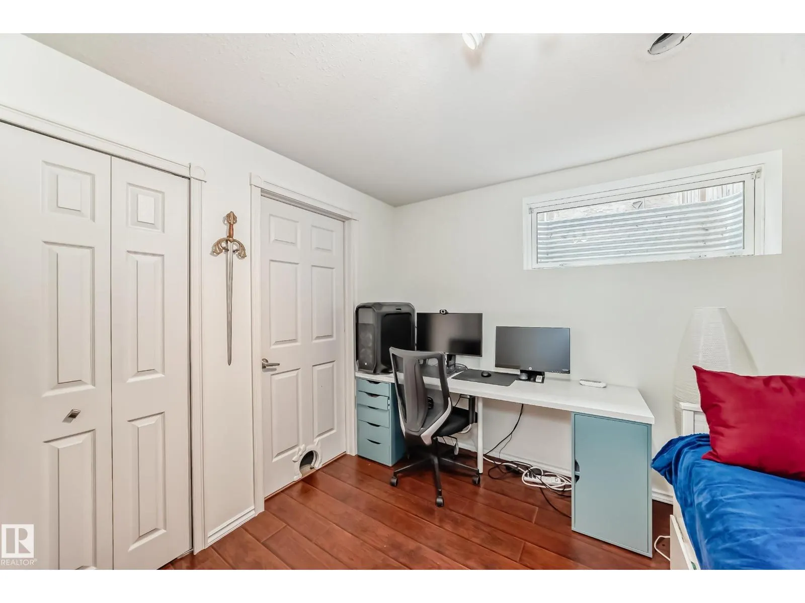 34 Wisteria LN