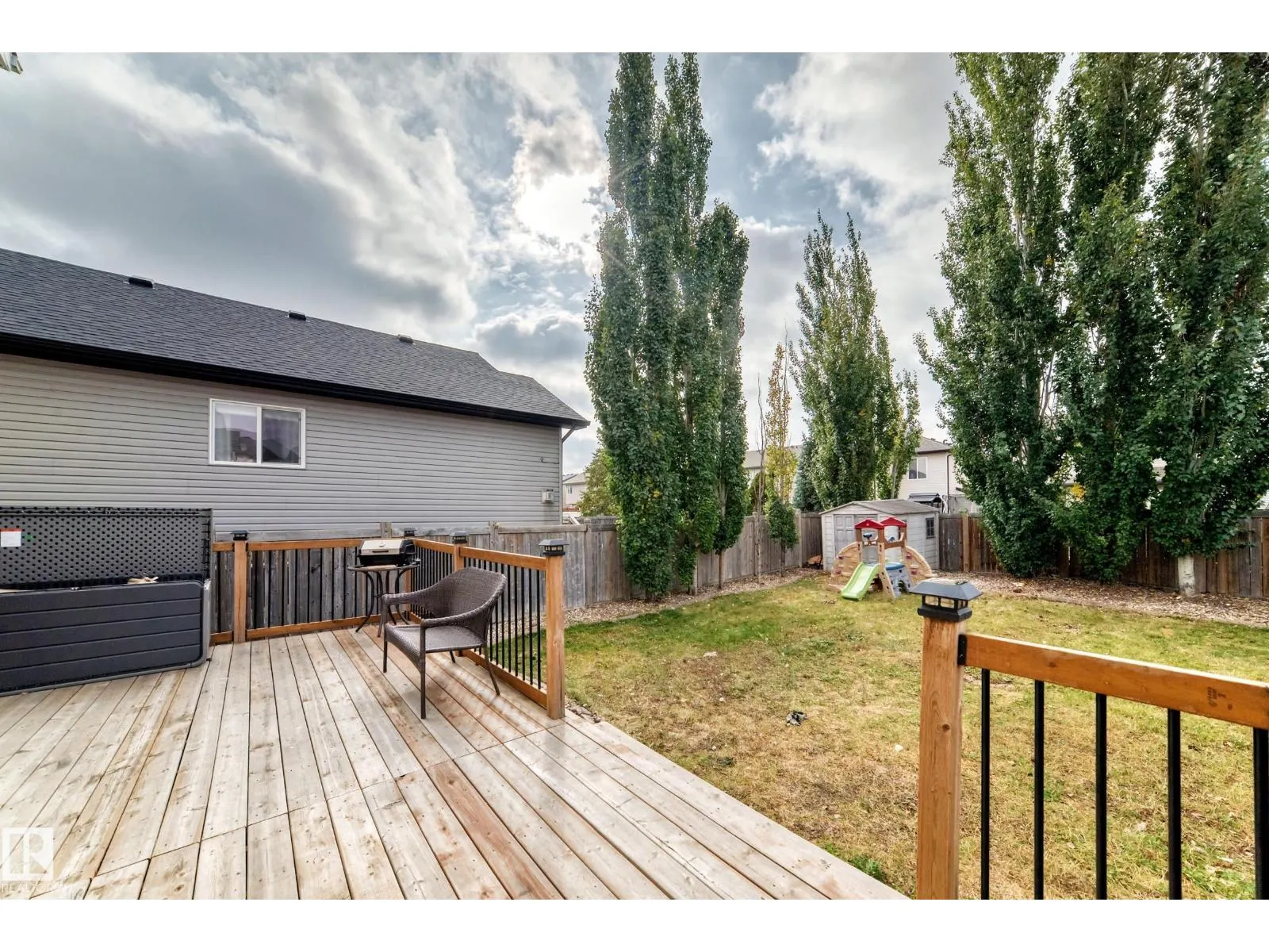 34 Wisteria LN