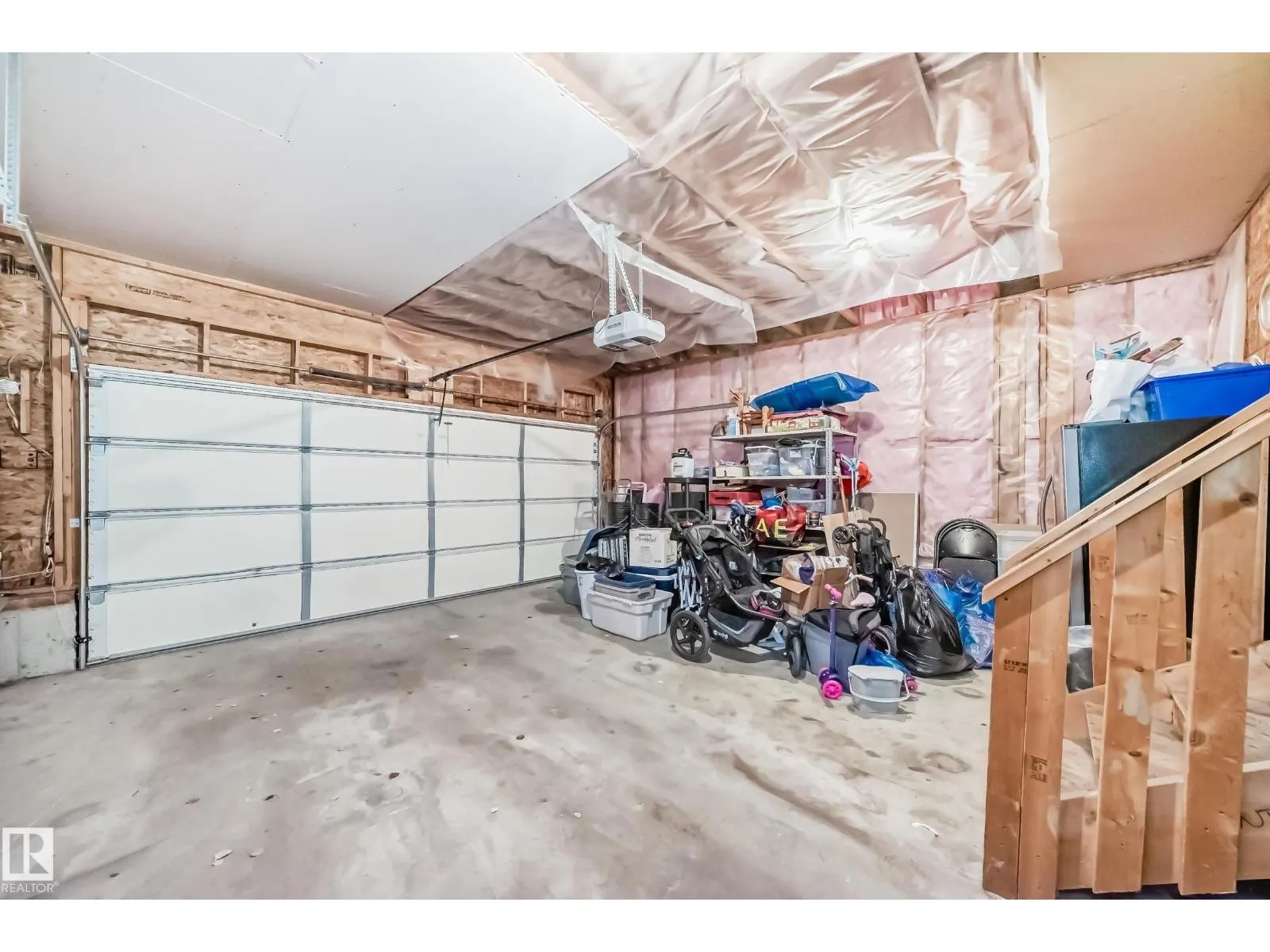 34 Wisteria LN