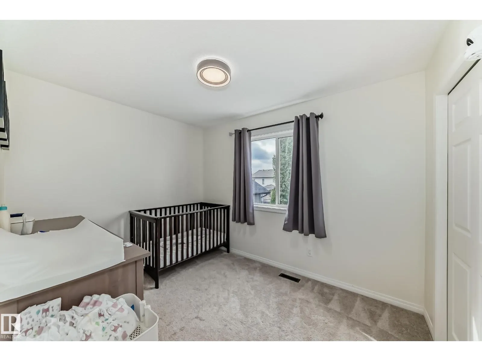 34 Wisteria LN