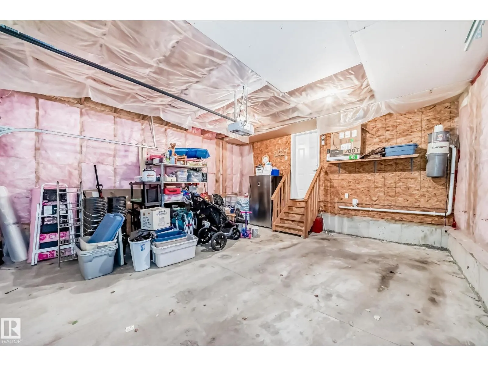 34 Wisteria LN