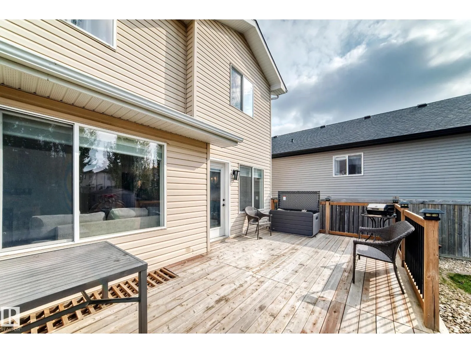34 Wisteria LN