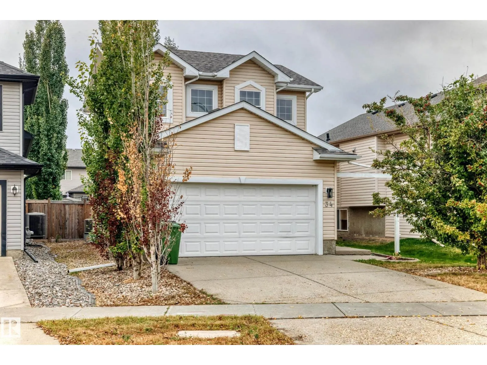 34 Wisteria LN