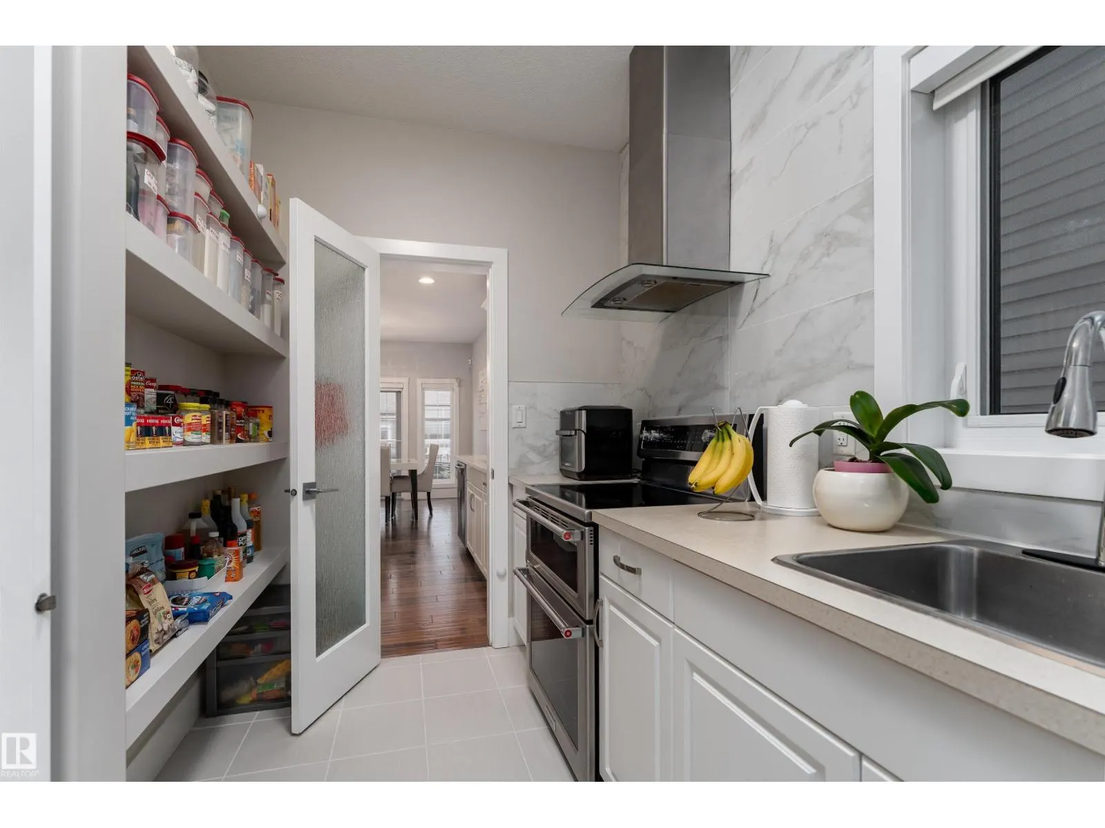 2504 AMERONGEN CR SW