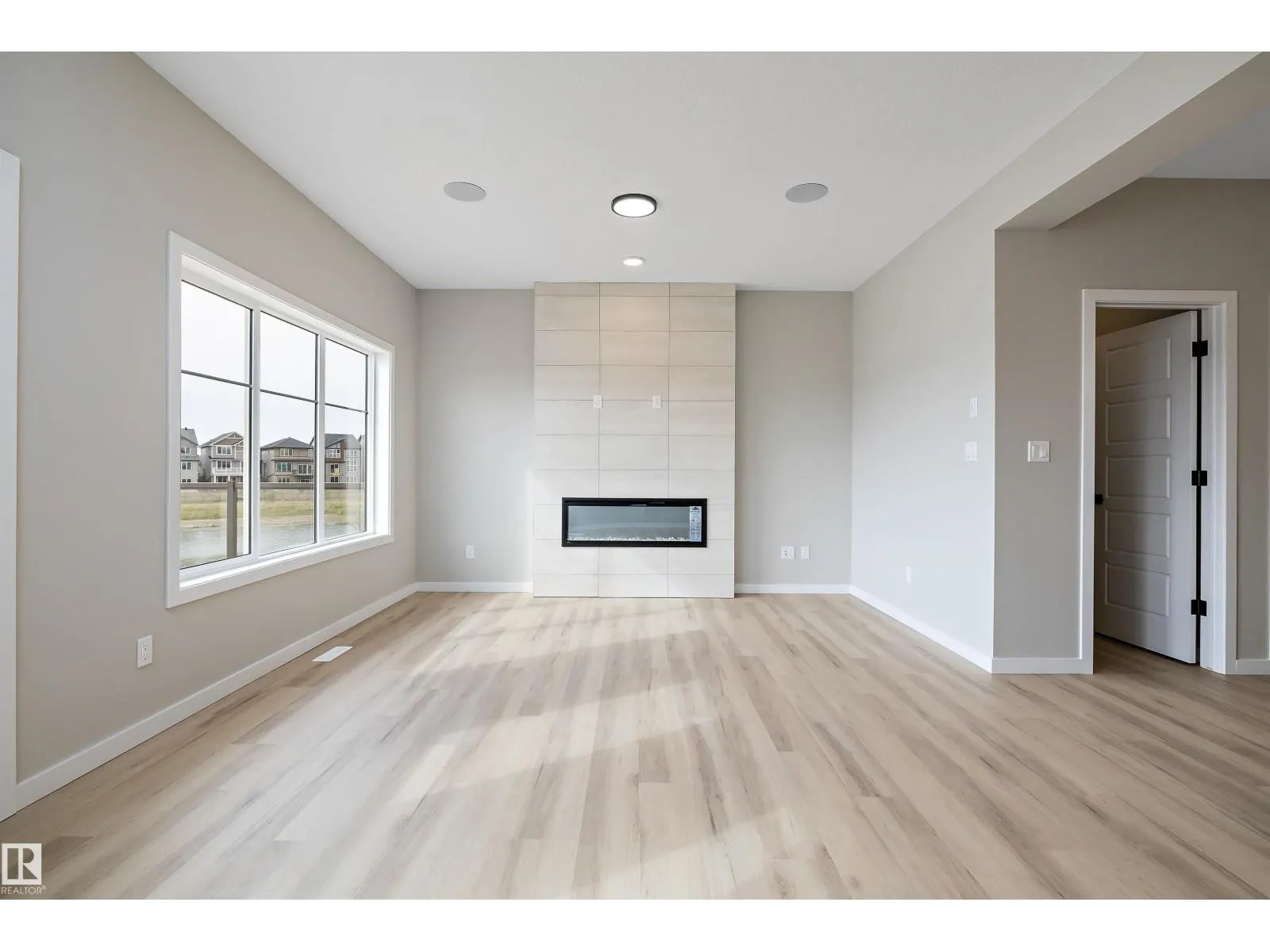 4544 Kinsella LI SW