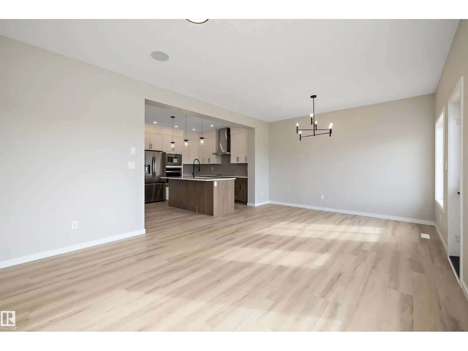 4544 Kinsella LI SW