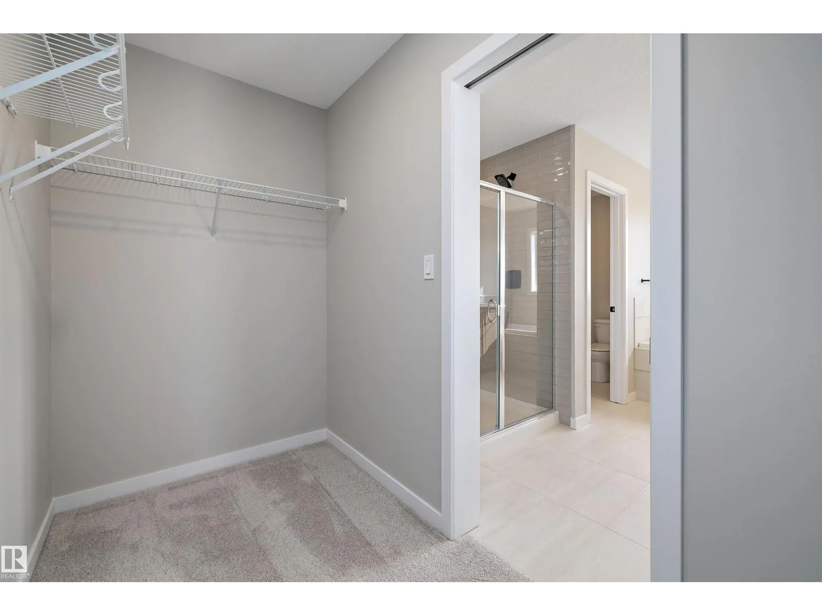 4544 Kinsella LI SW
