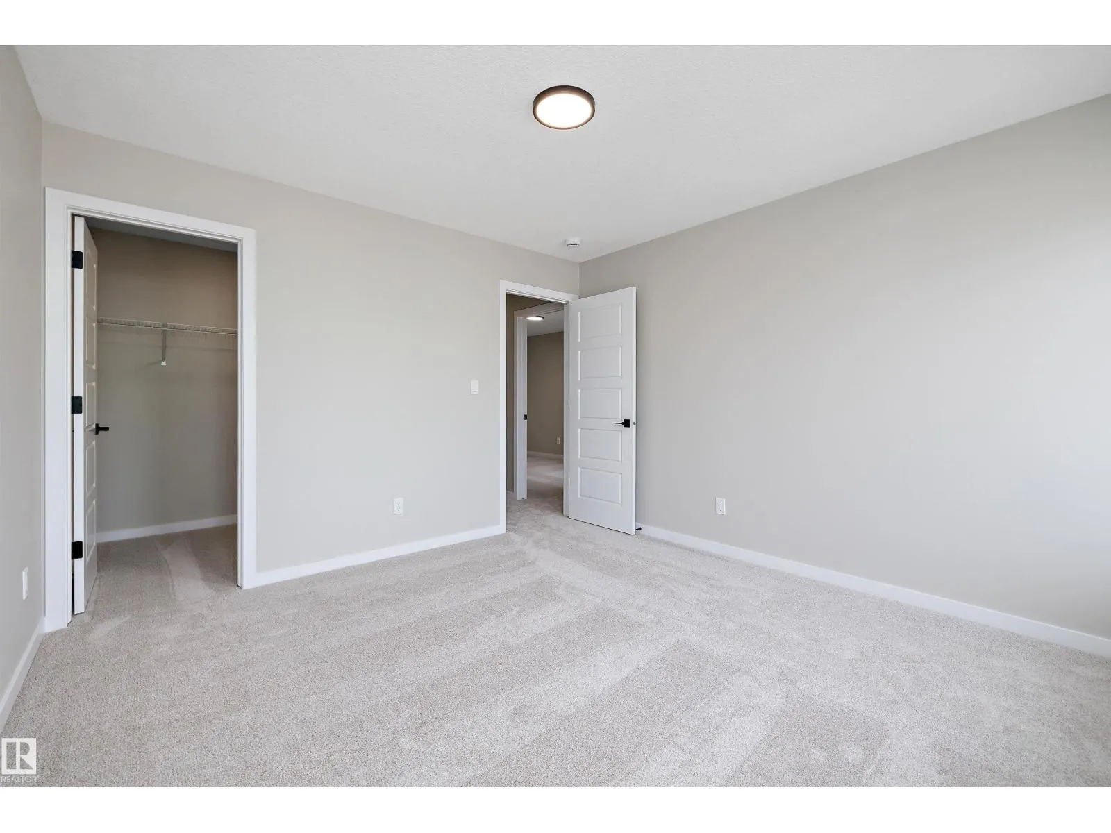 4544 Kinsella LI SW