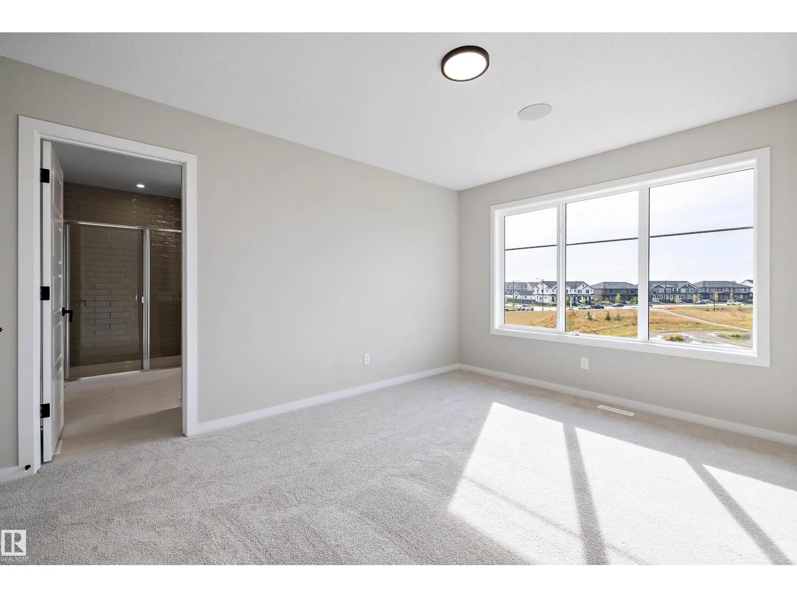 4544 Kinsella LI SW