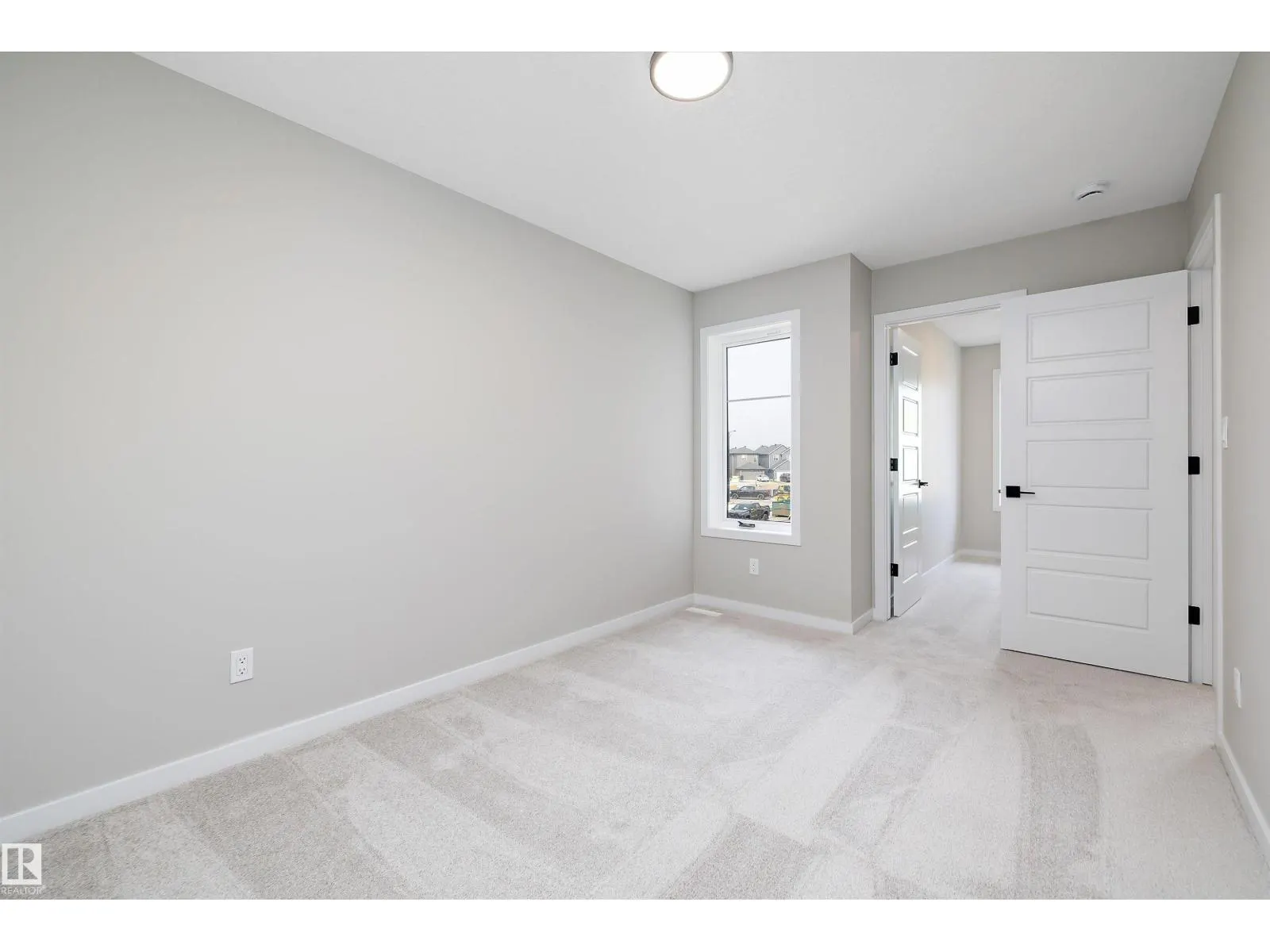4544 Kinsella LI SW