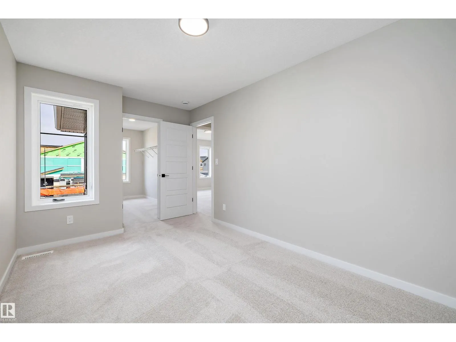 4544 Kinsella LI SW