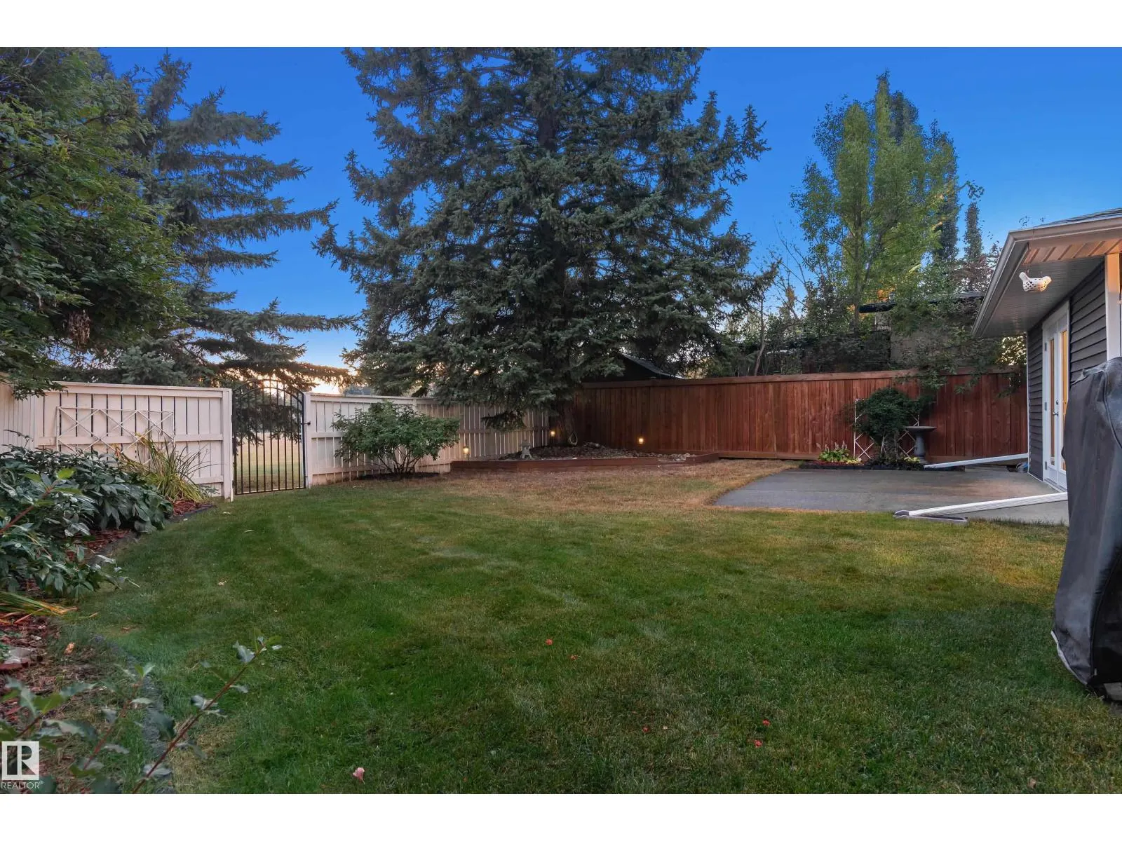 40 FERNWOOD CR
