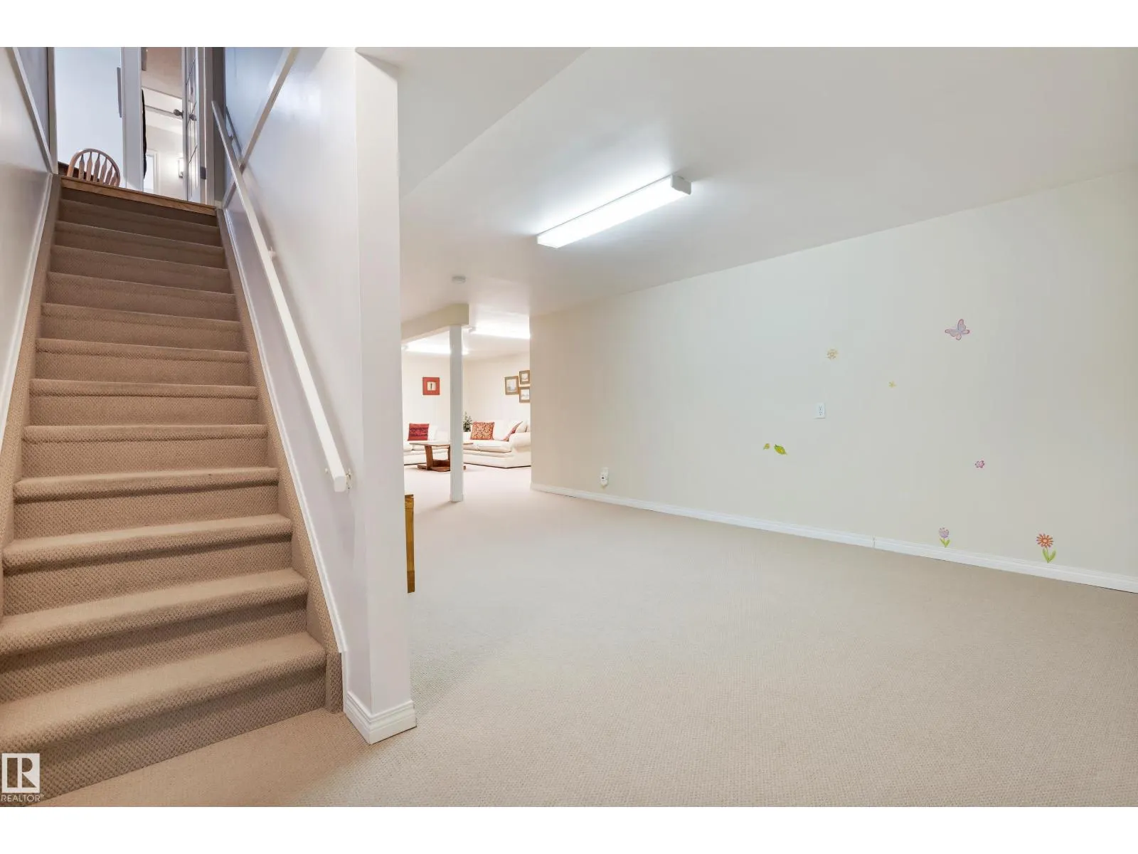 40 FERNWOOD CR