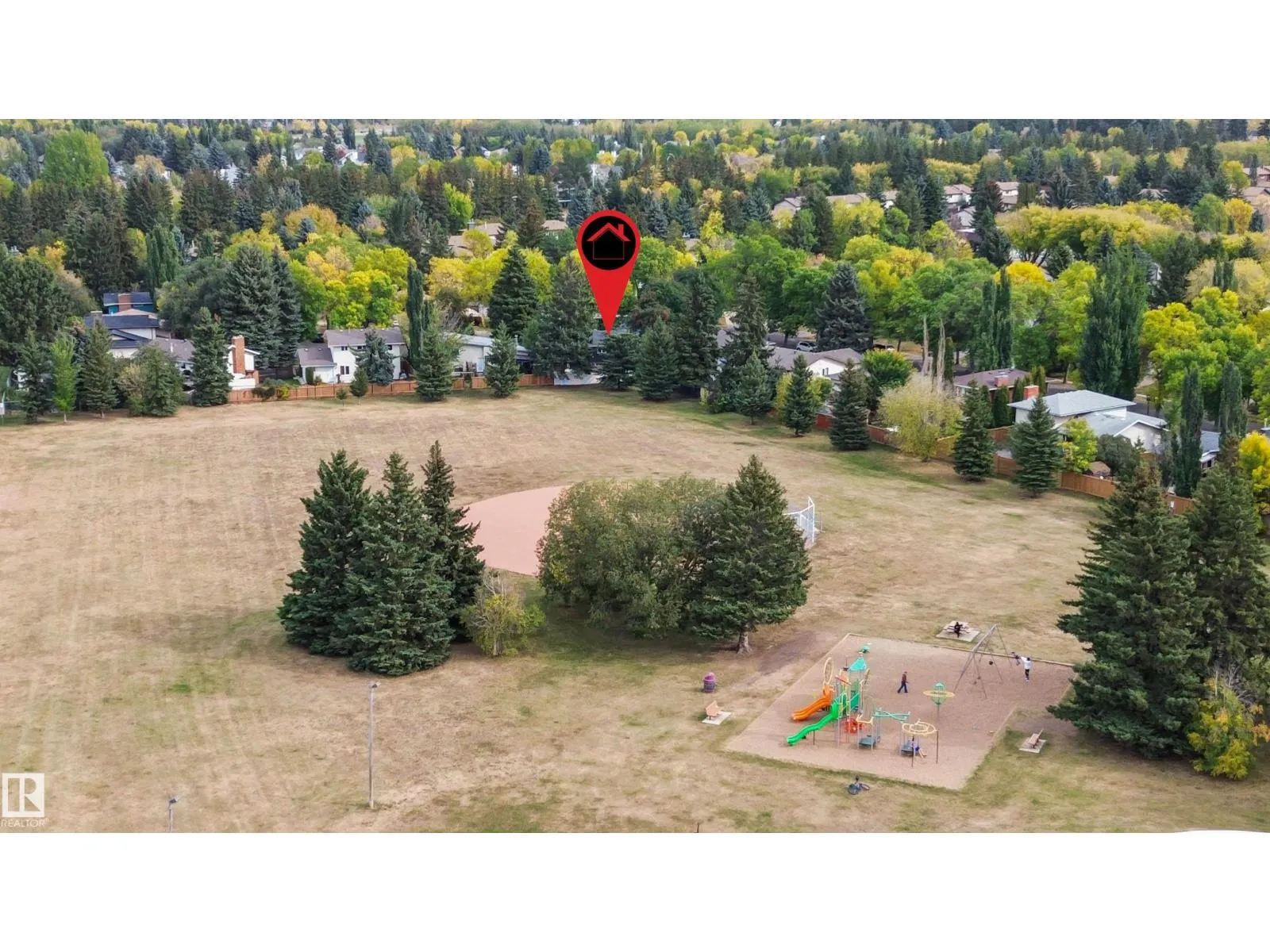 40 FERNWOOD CR