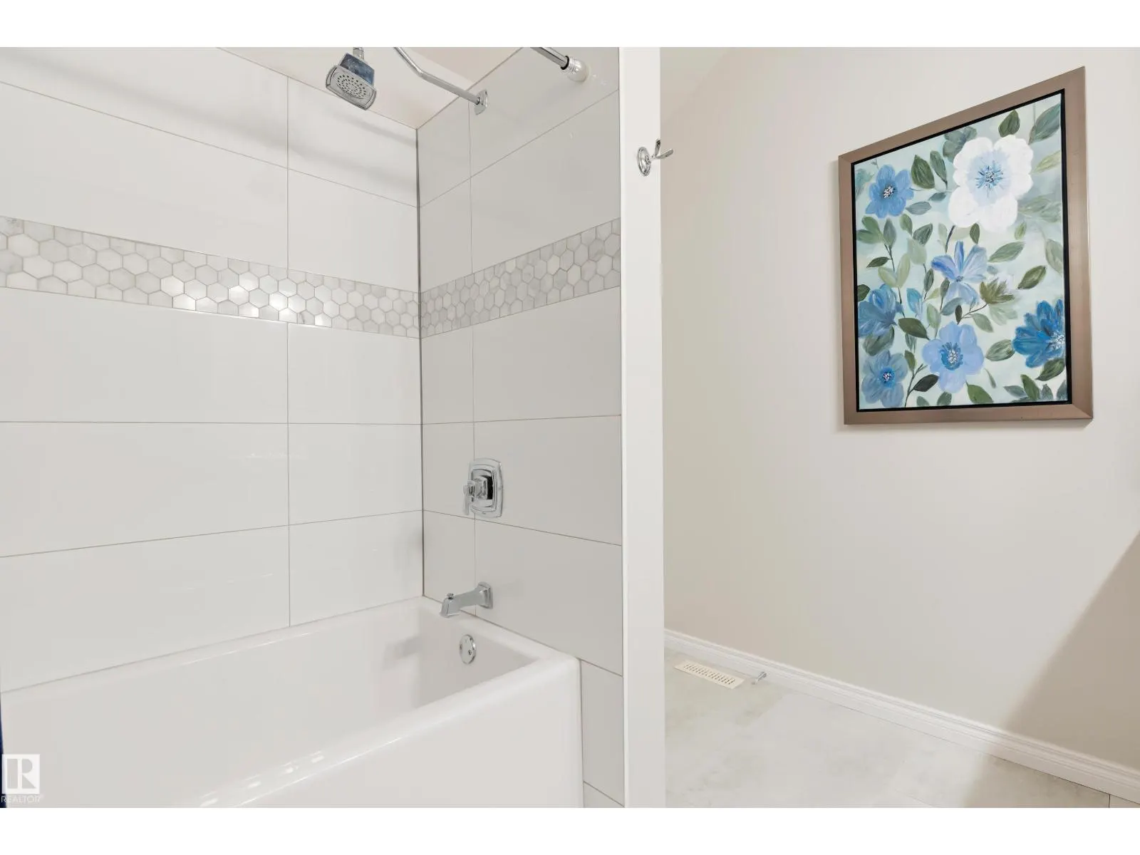 40 FERNWOOD CR