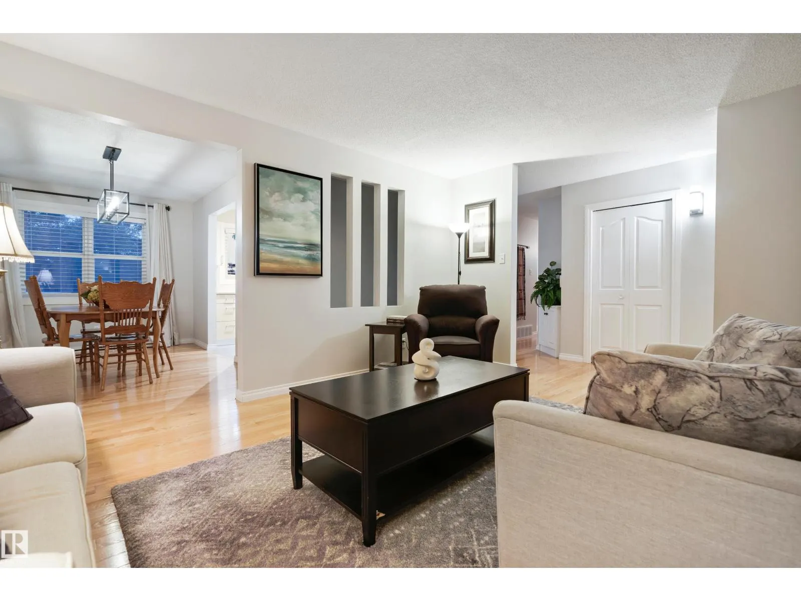 40 FERNWOOD CR