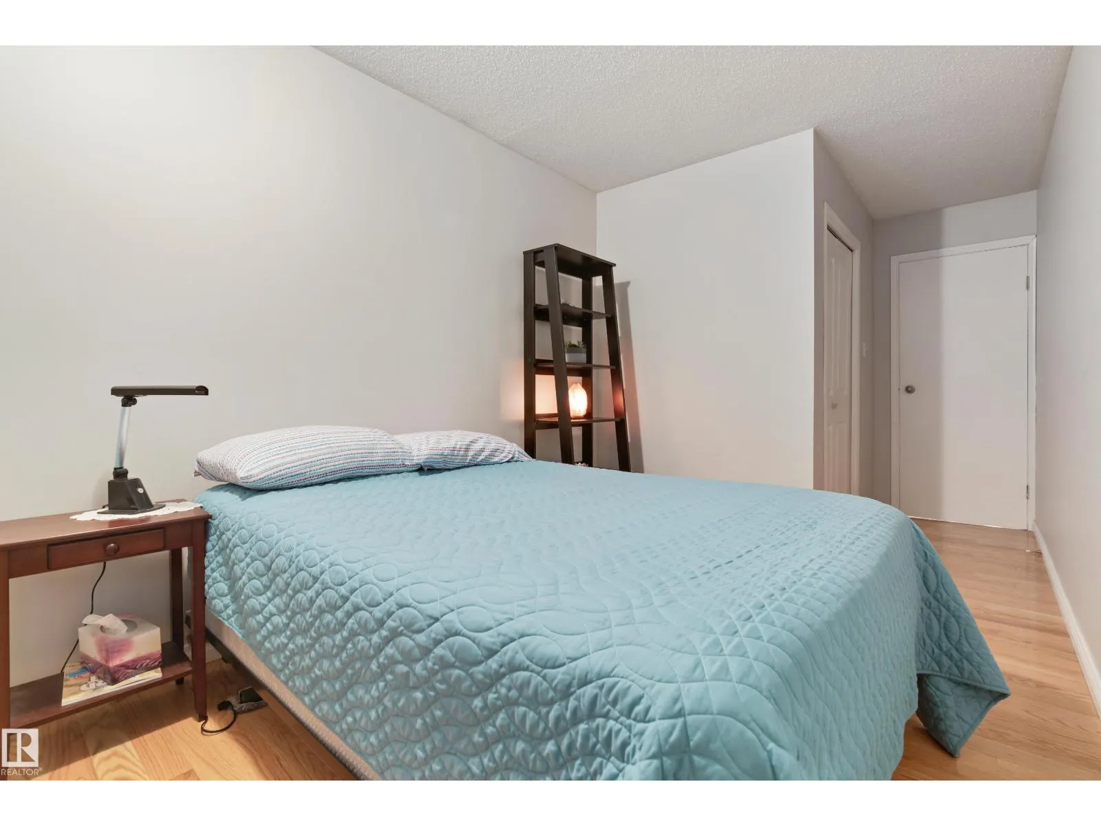 40 FERNWOOD CR