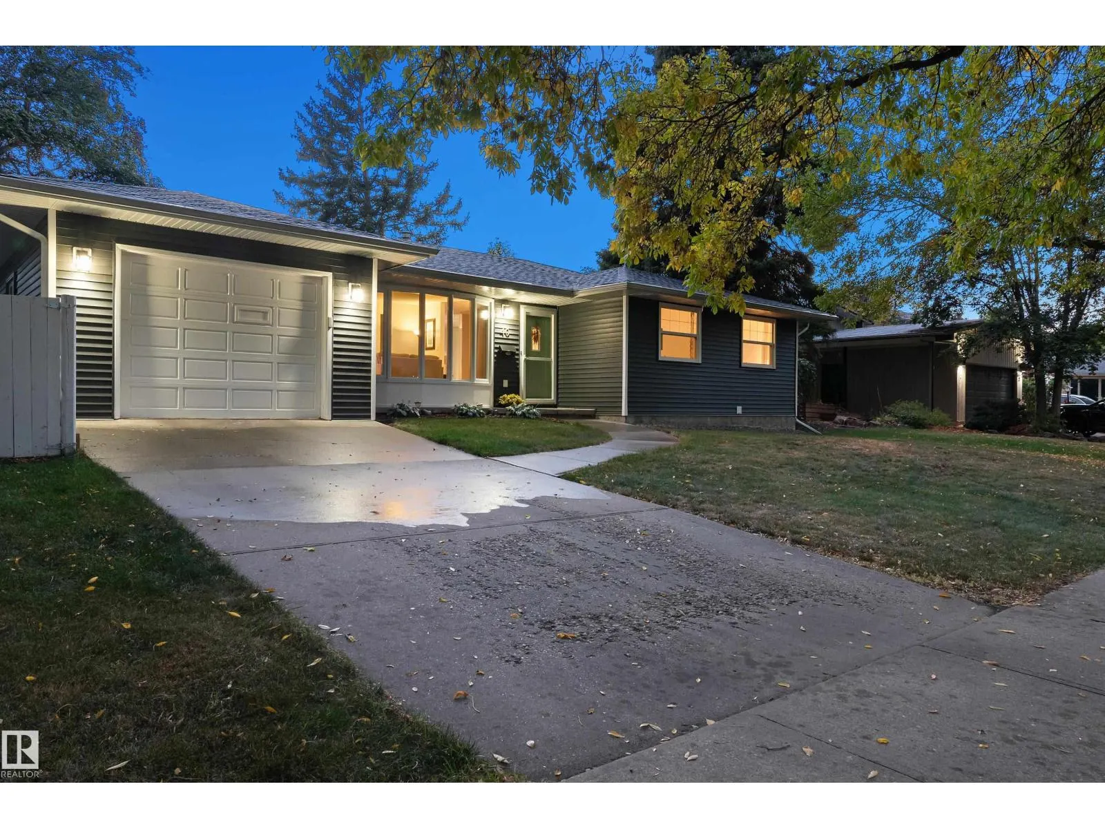 40 FERNWOOD CR