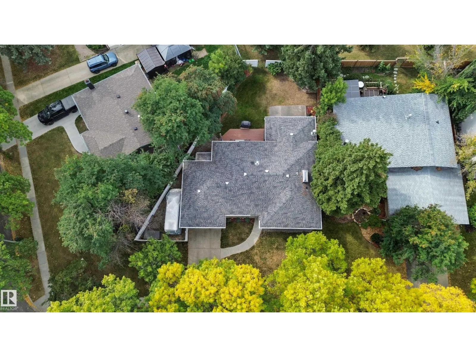 40 FERNWOOD CR