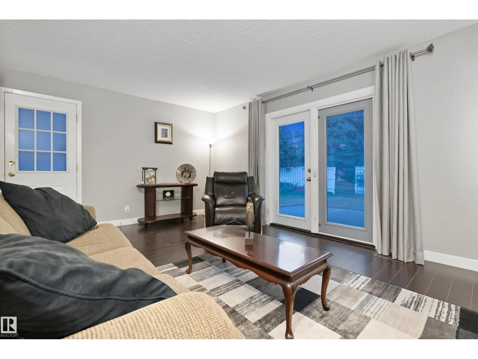 40 FERNWOOD CR
