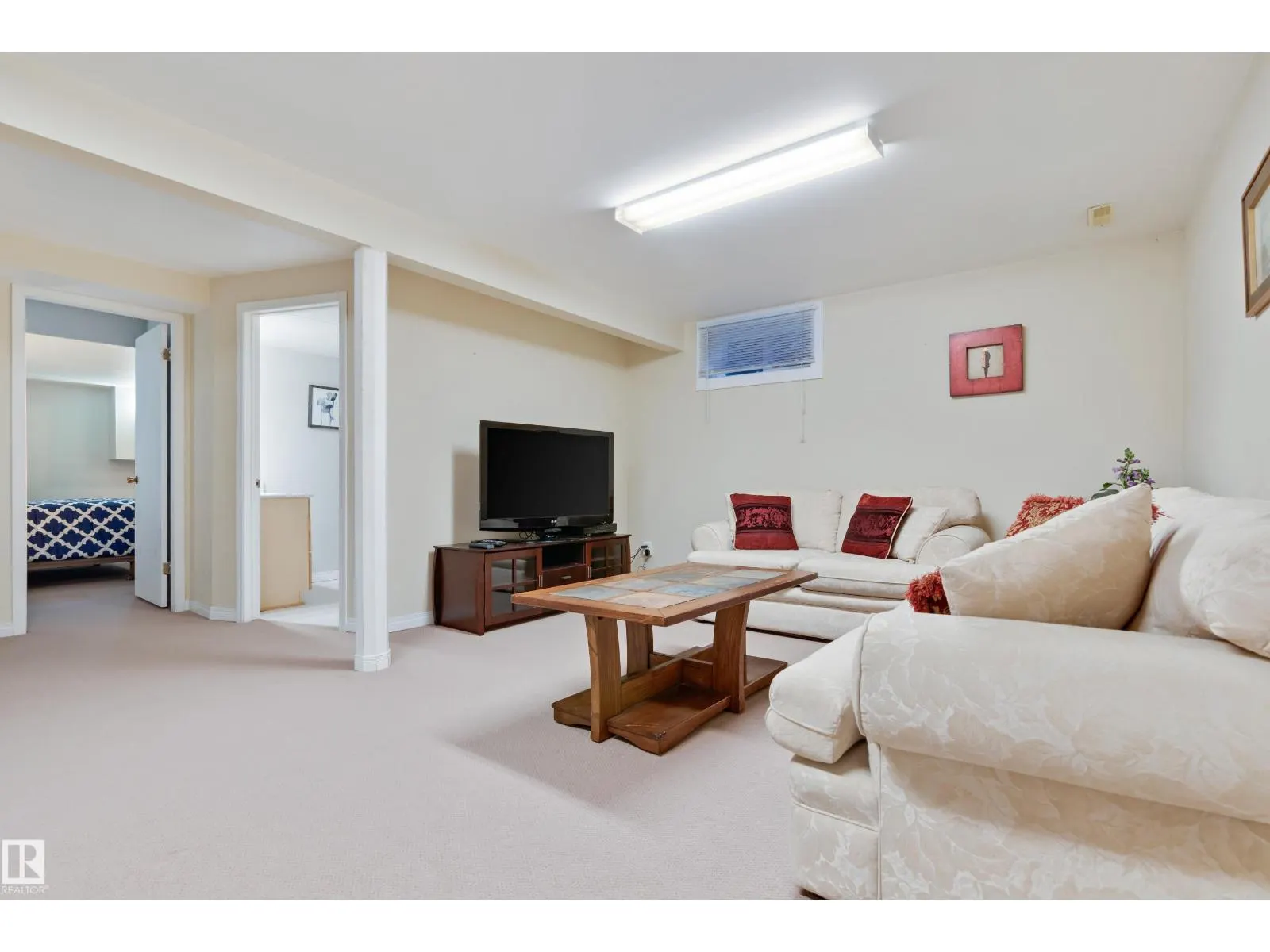 40 FERNWOOD CR