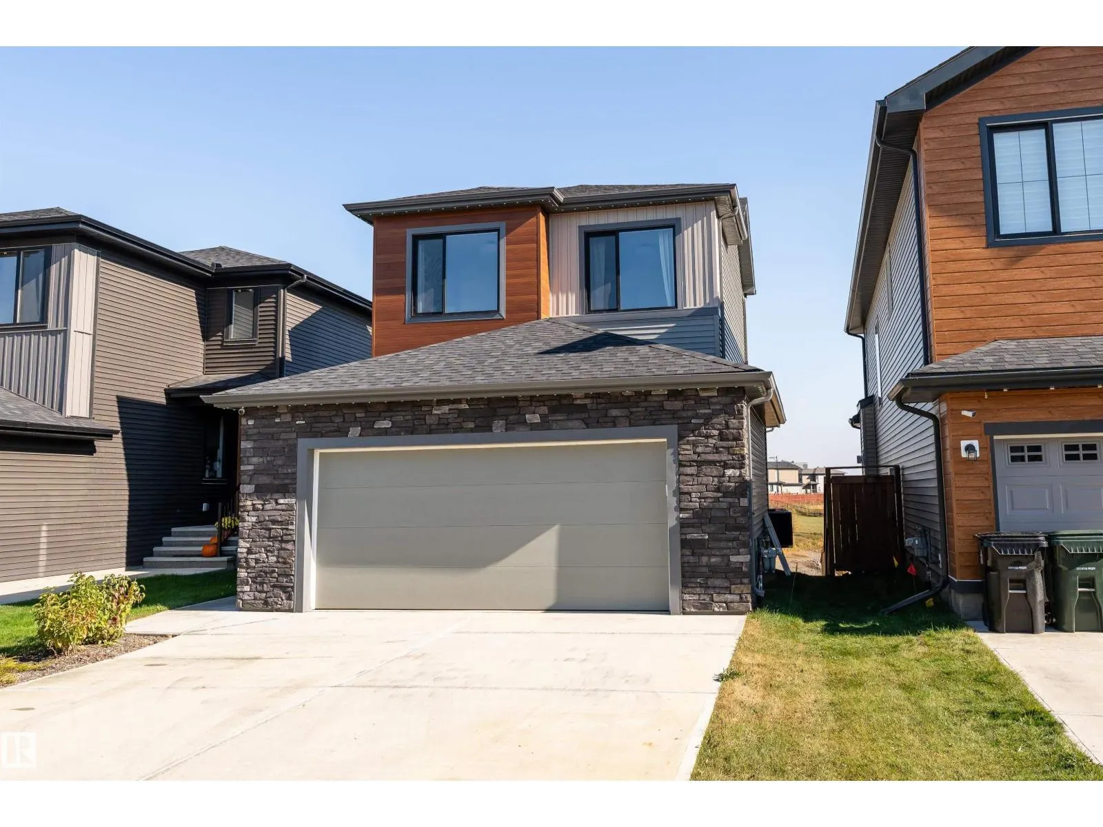 56 TILIA PL