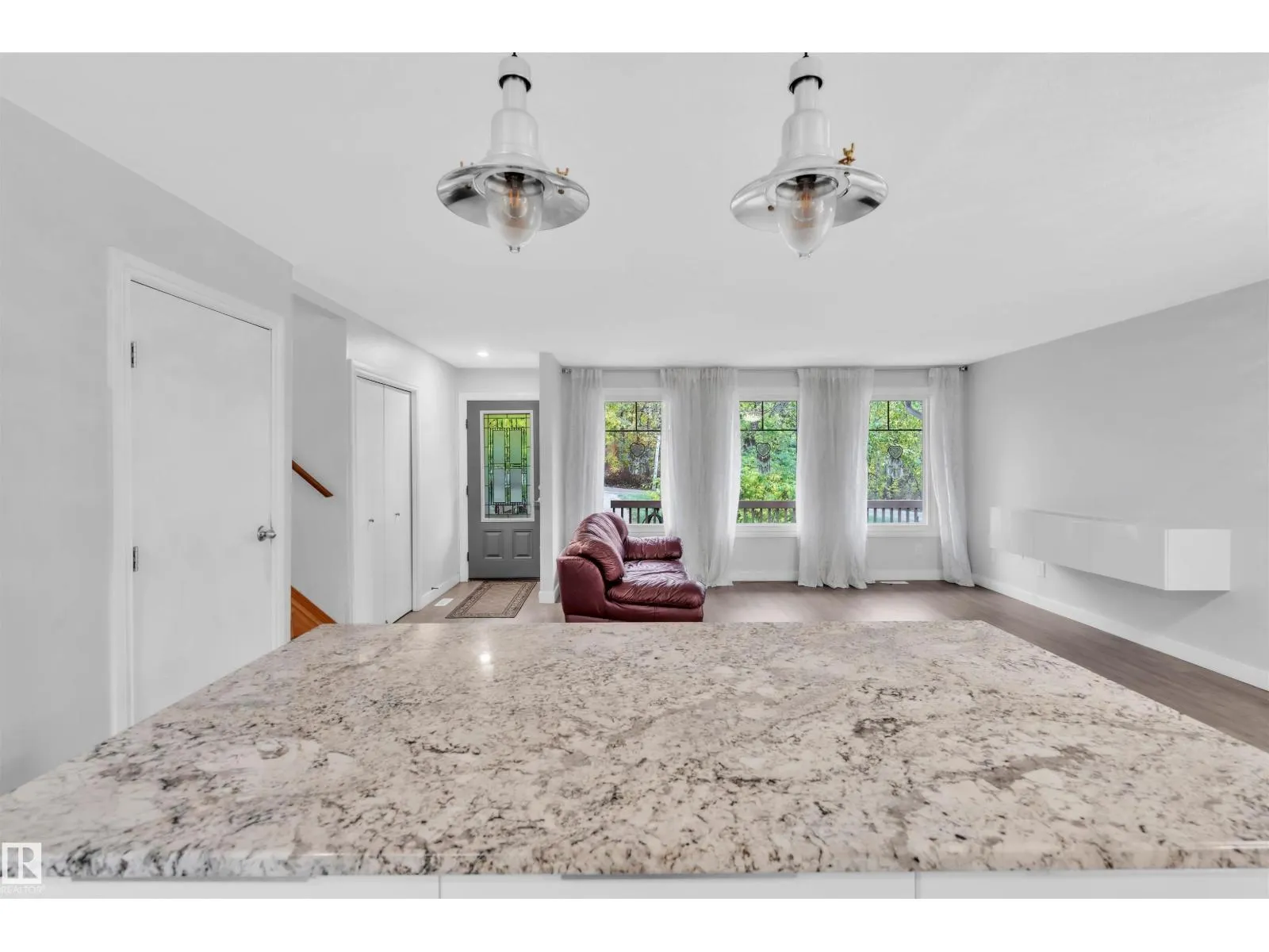 42204B TWP RD 624