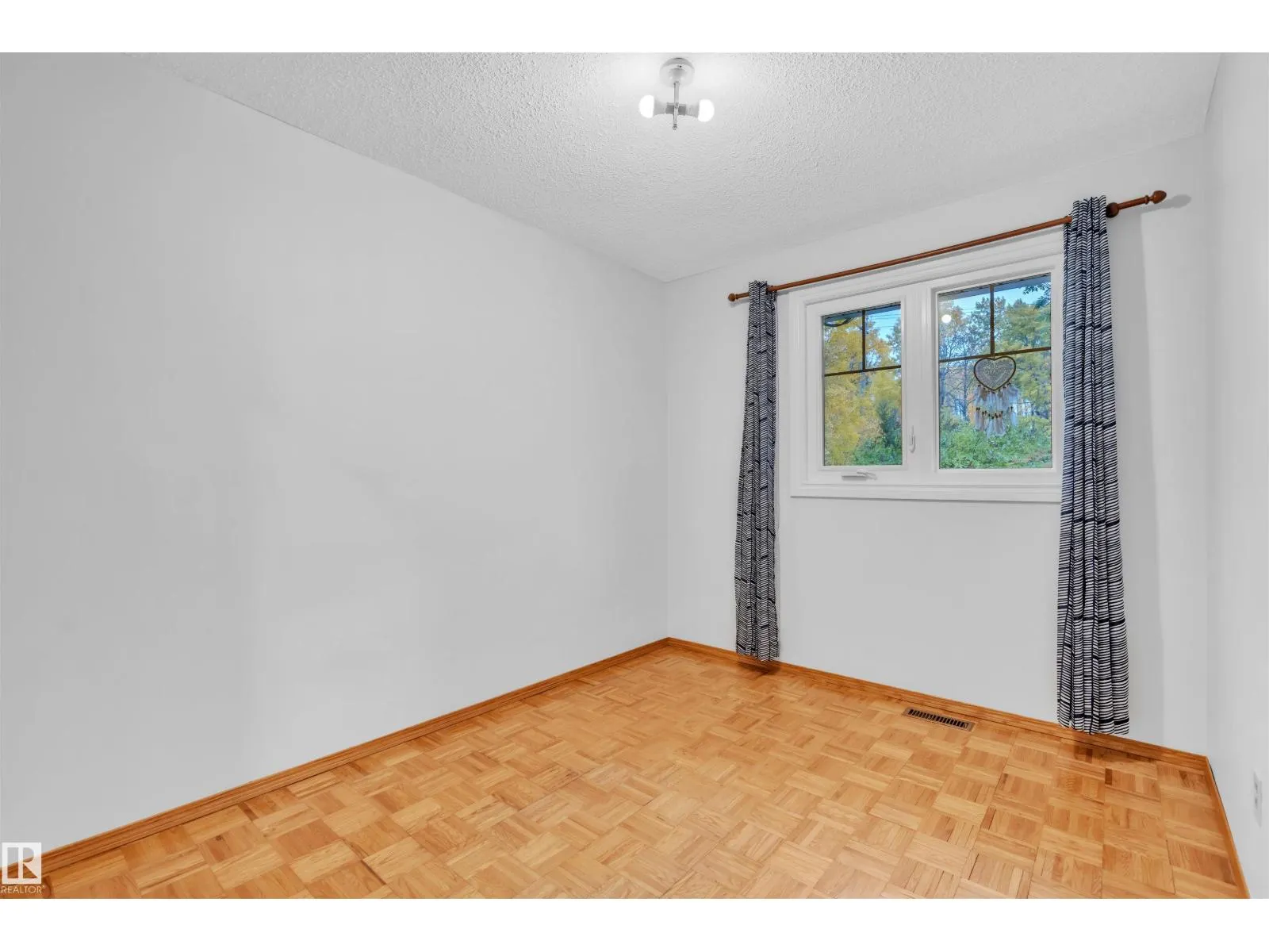 42204B TWP RD 624