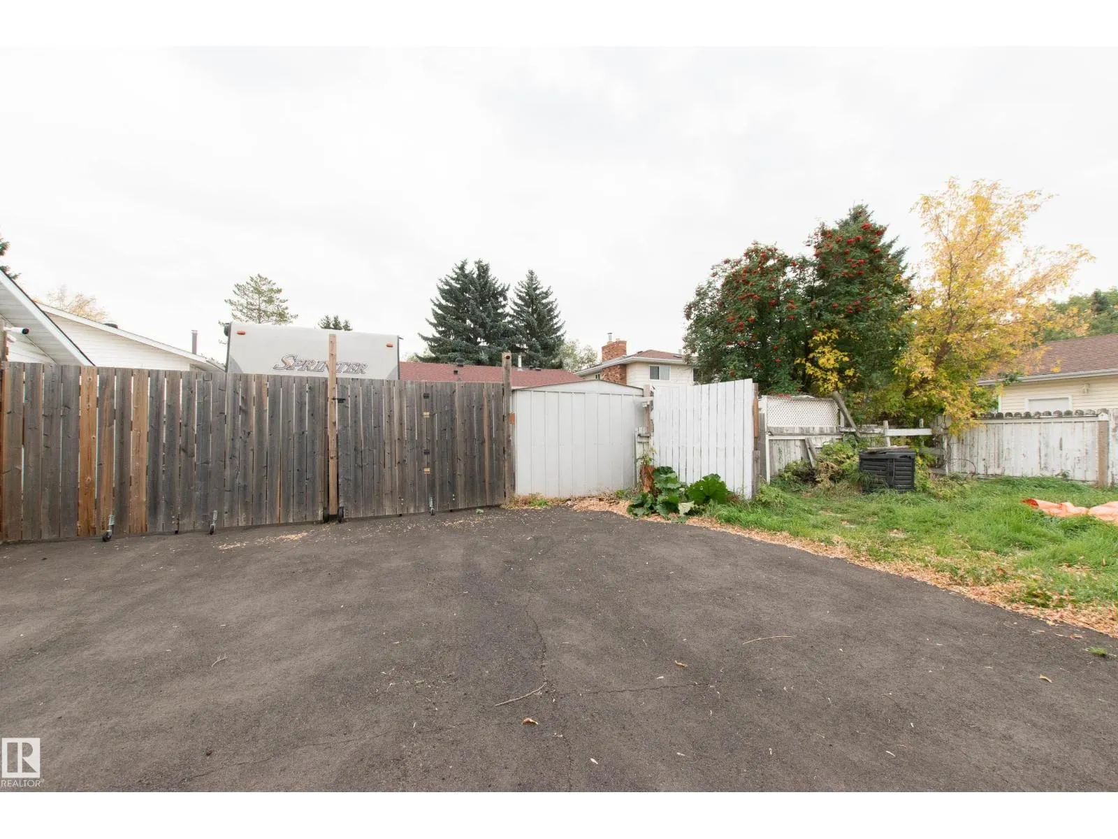 7 EKOTA CR NW
