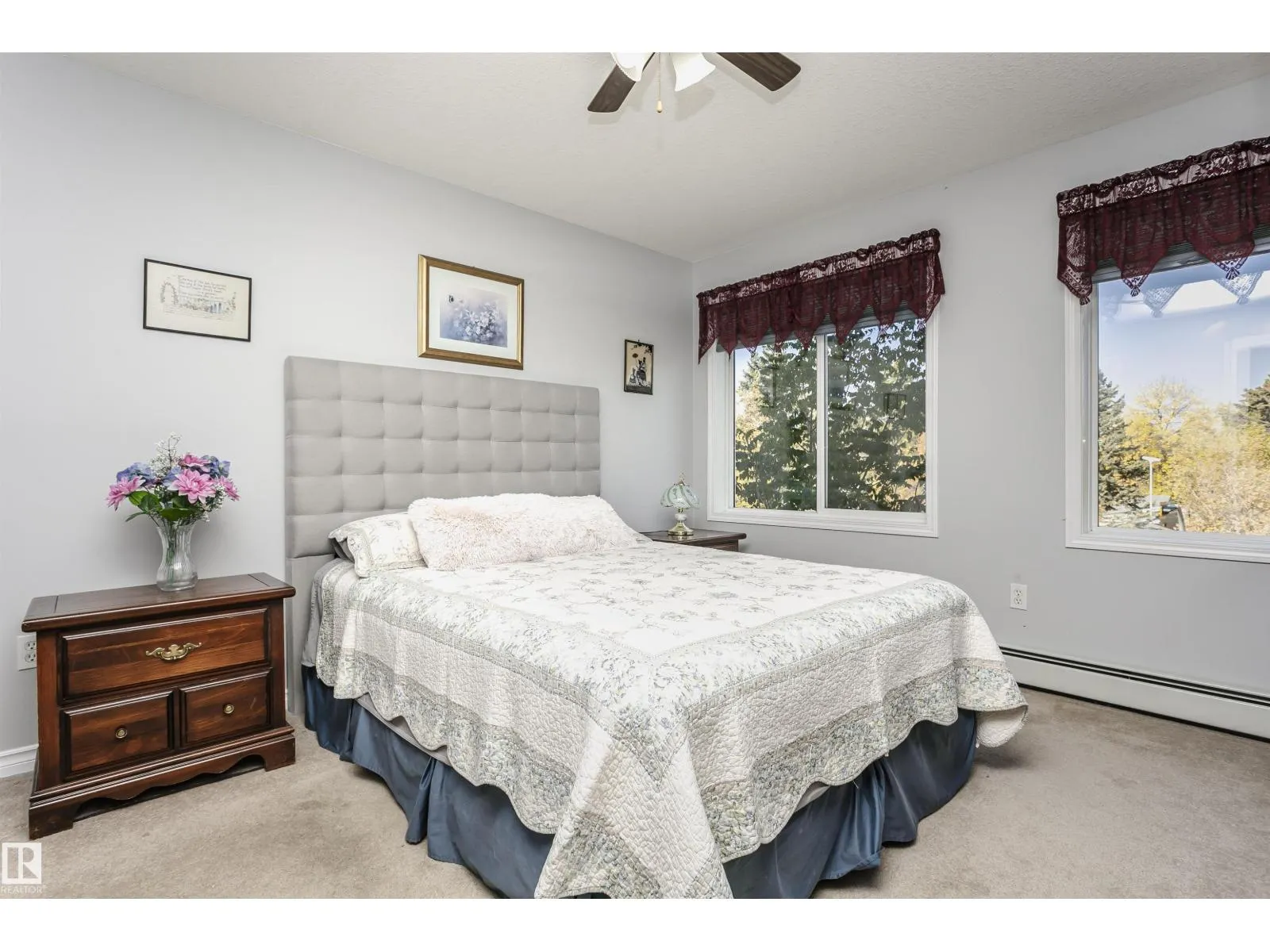 #302 78 MCKENNEY AV