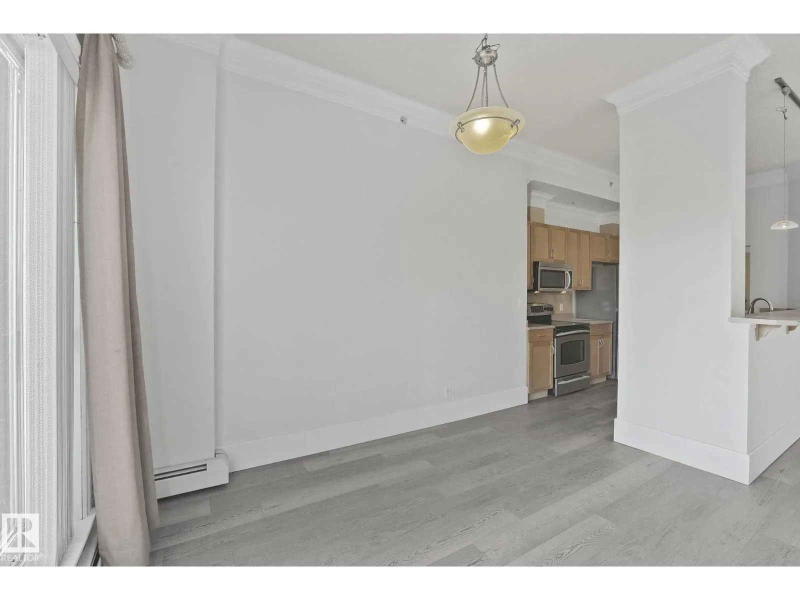 #104 9707 105 ST NW NW