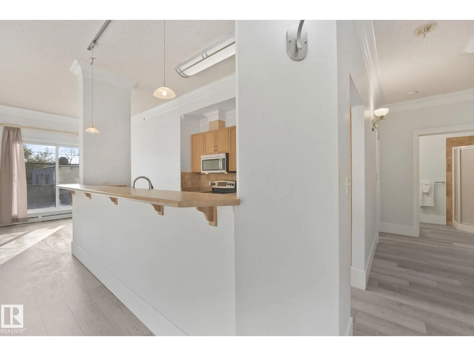 #104 9707 105 ST NW NW