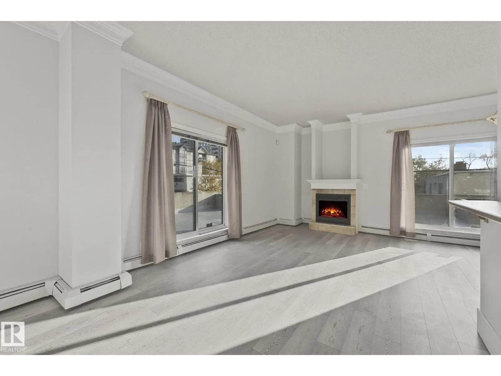 #104 9707 105 ST NW NW