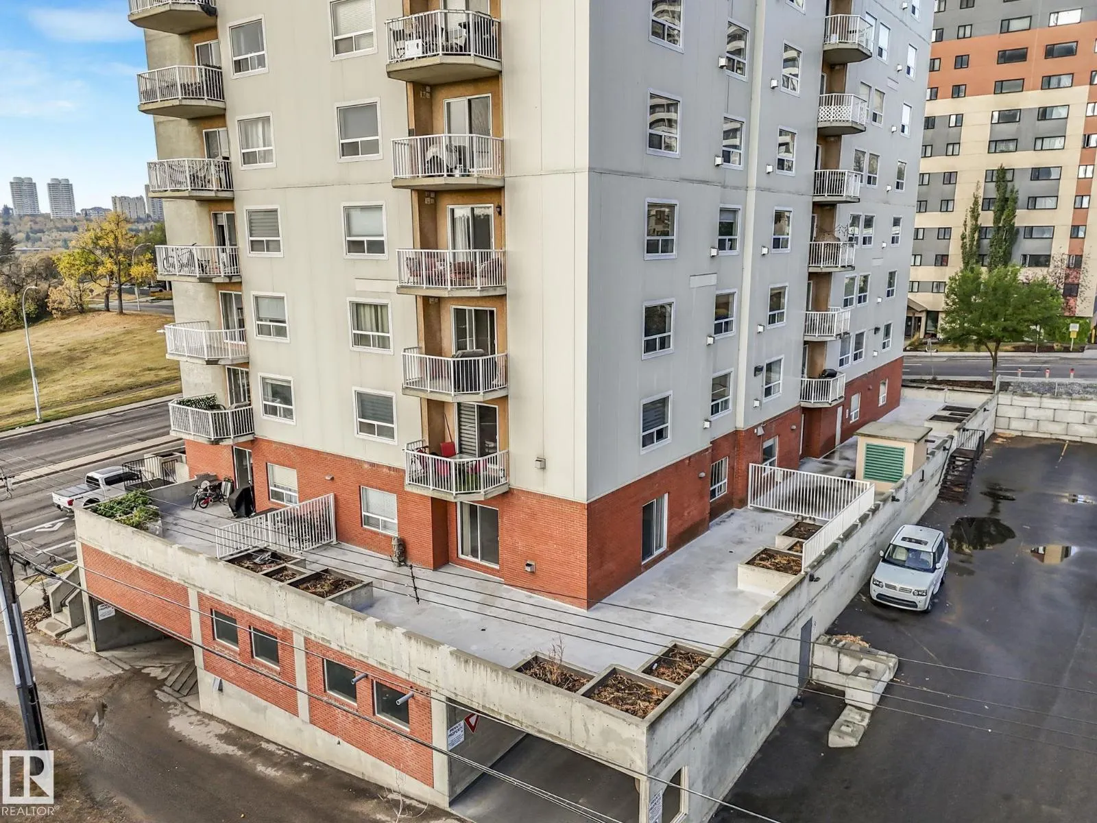 #104 9707 105 ST NW NW