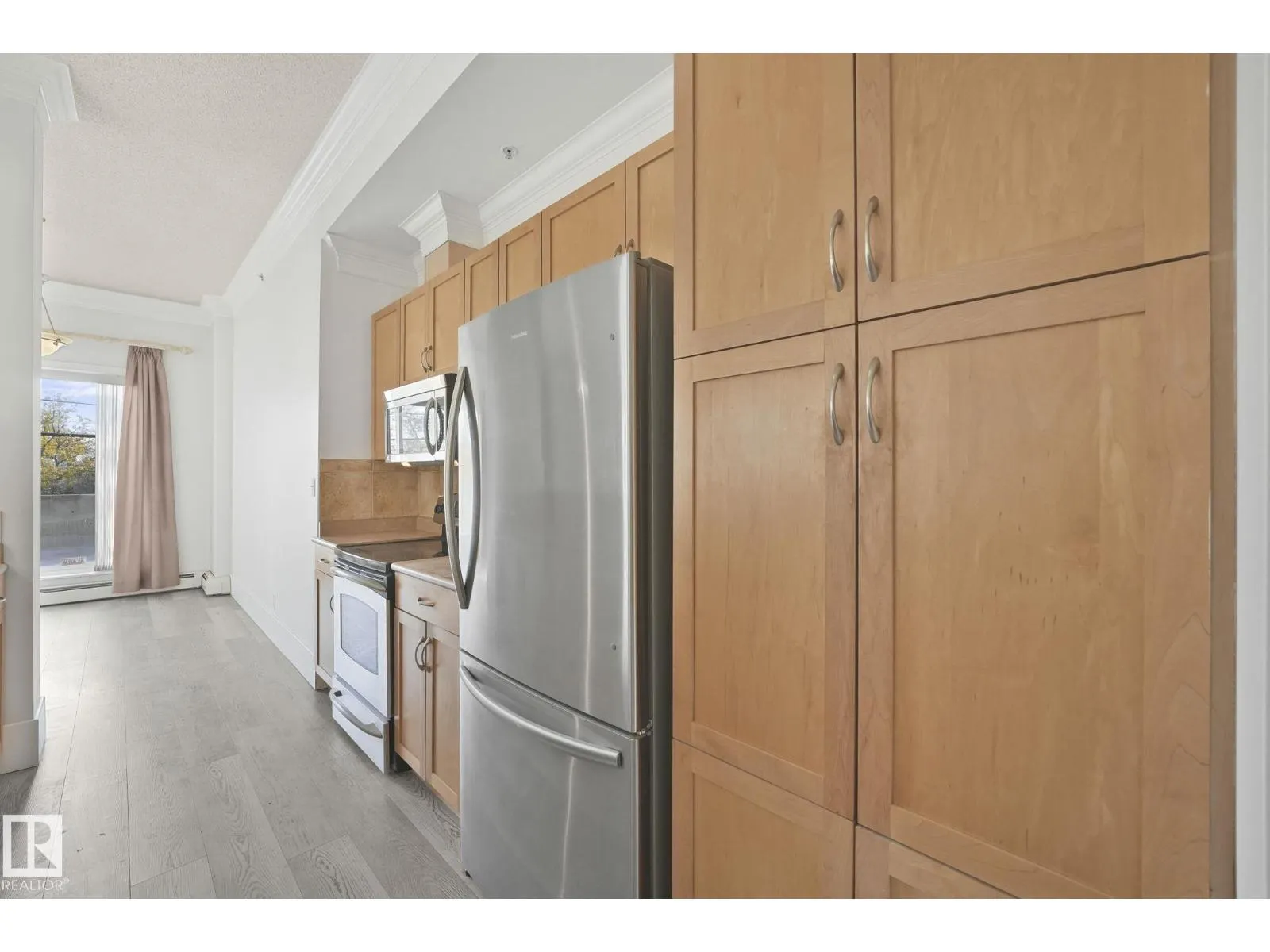 #104 9707 105 ST NW NW