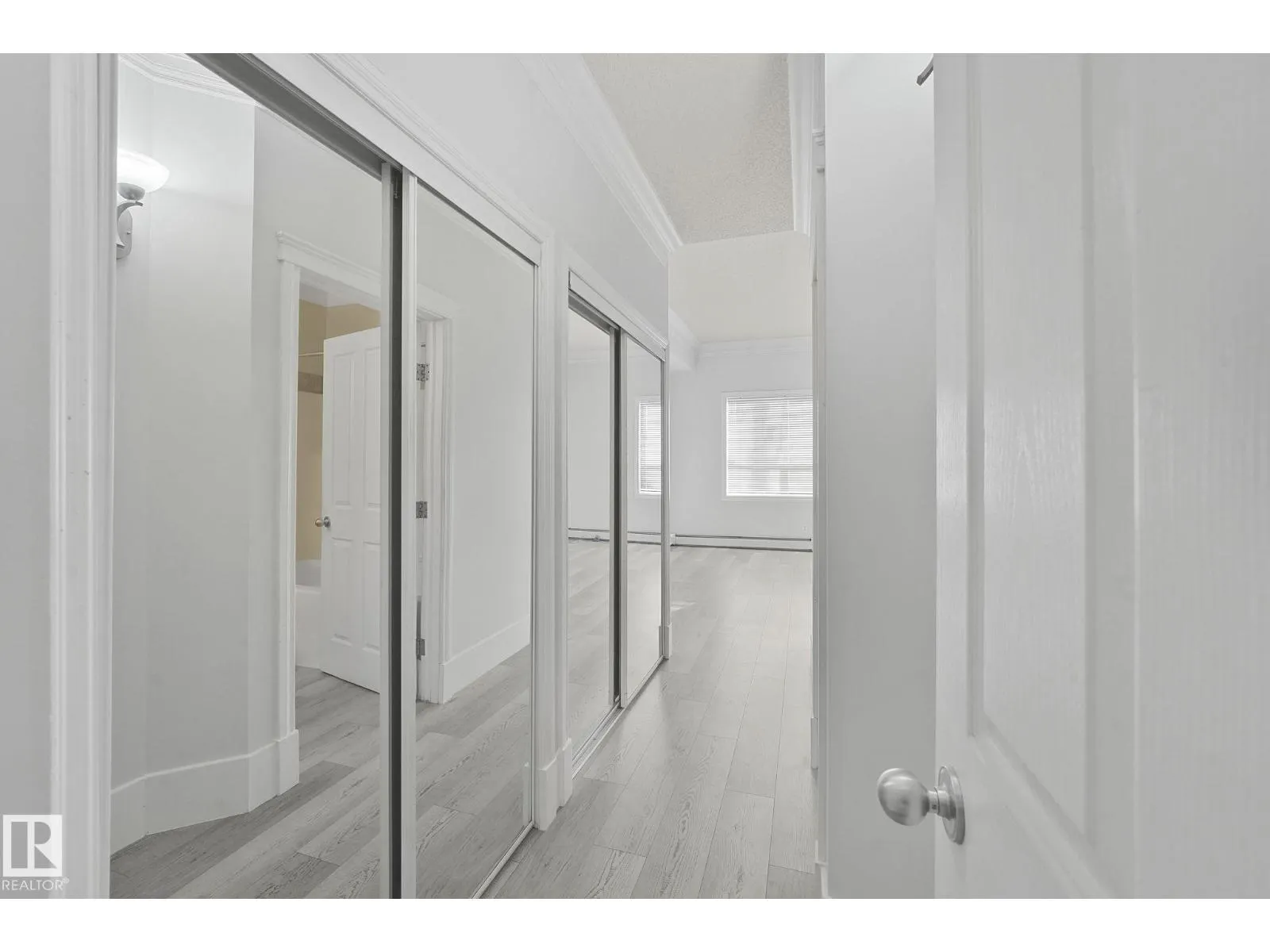 #104 9707 105 ST NW NW