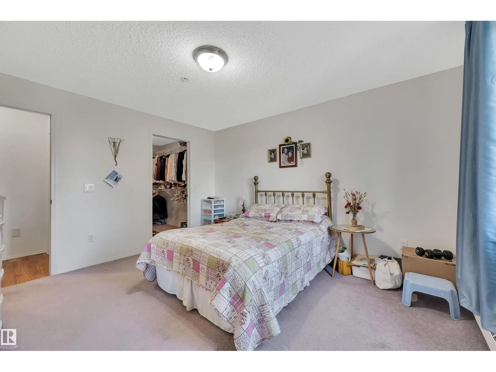 #302 70 CRYSTAL LN