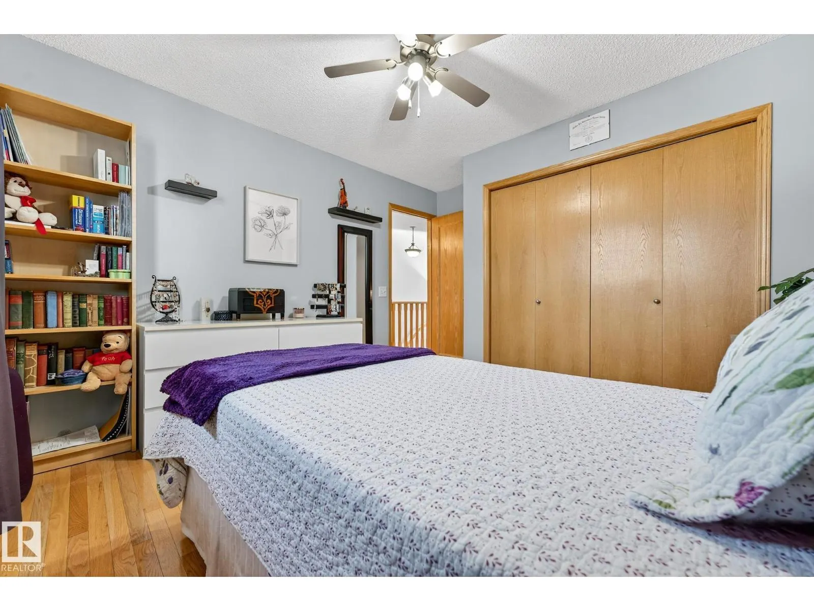 310 HILLIARD CL NW