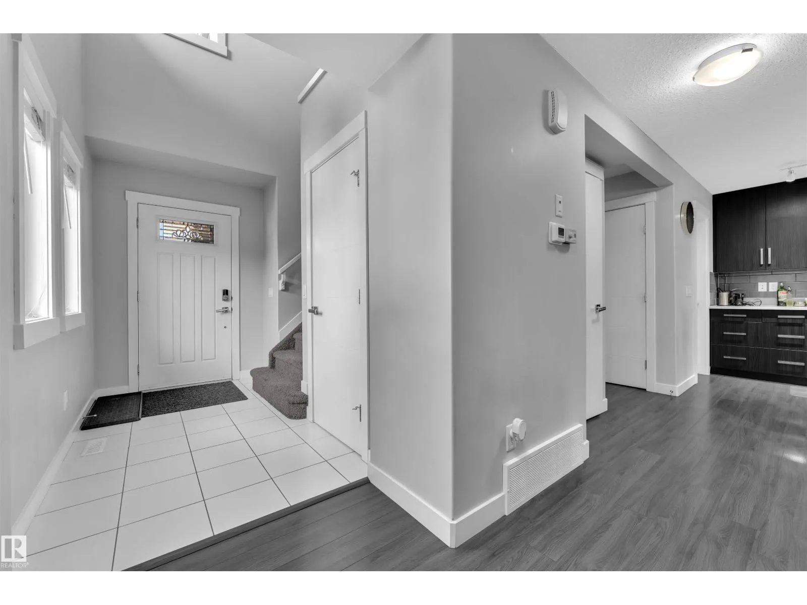 728 177 ST SW