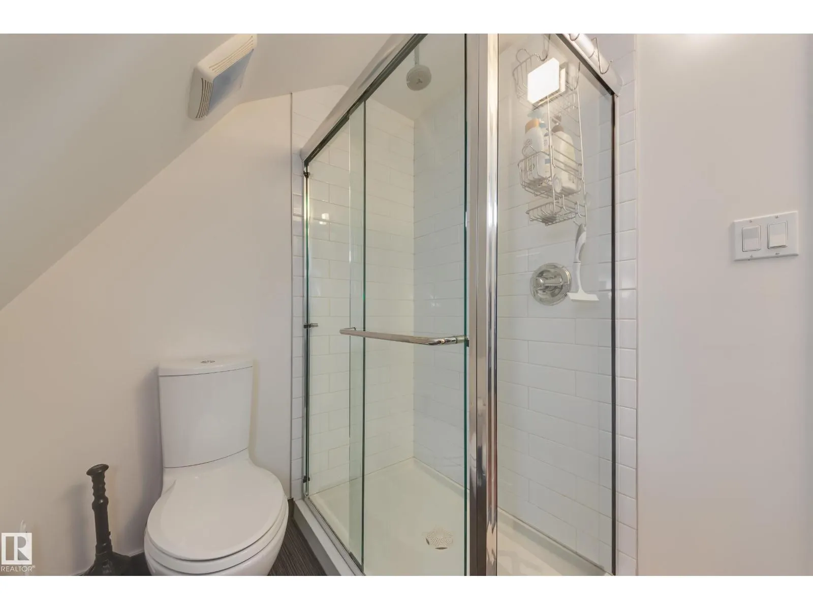 10828 125 ST NW