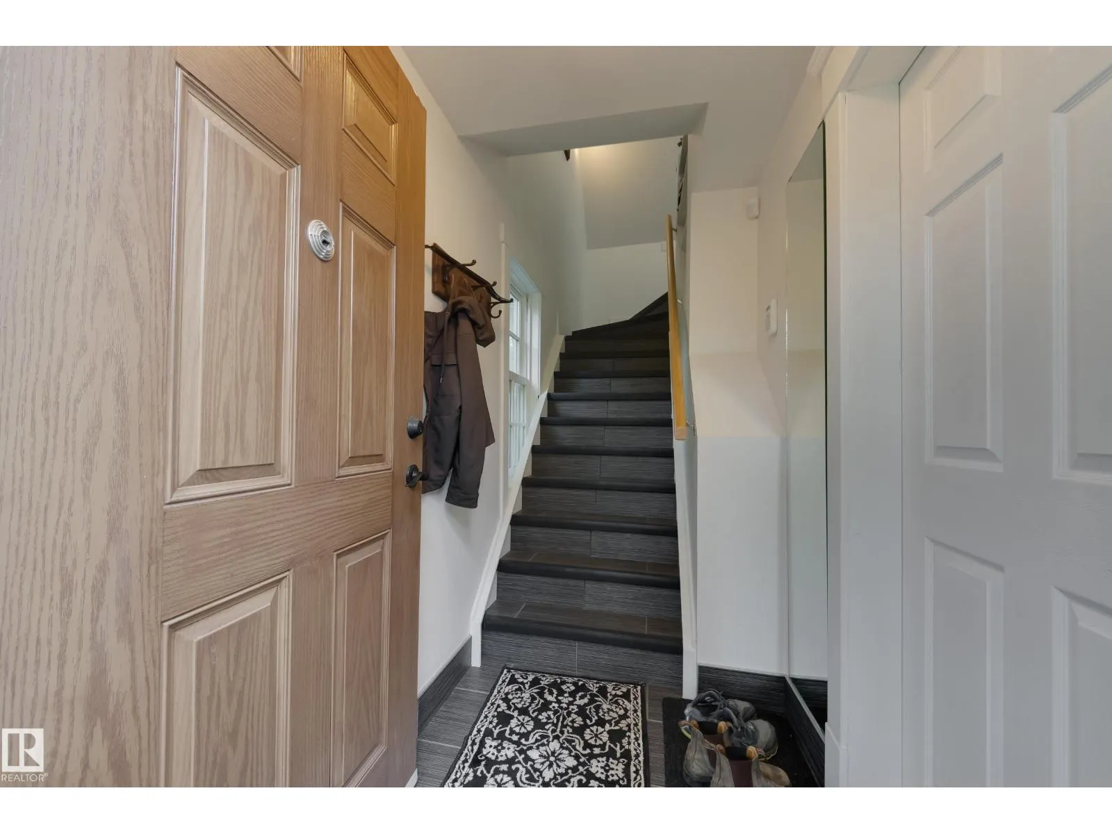 10828 125 ST NW