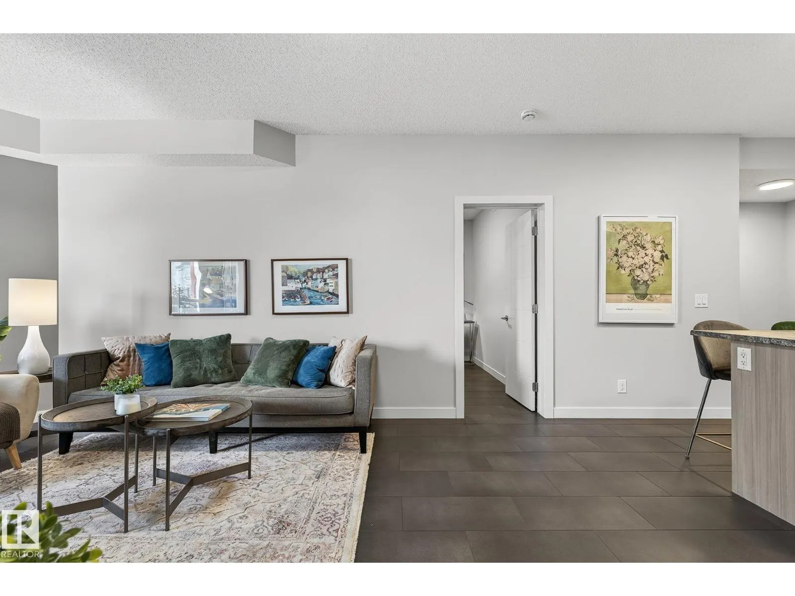 #415 10523 123 ST NW