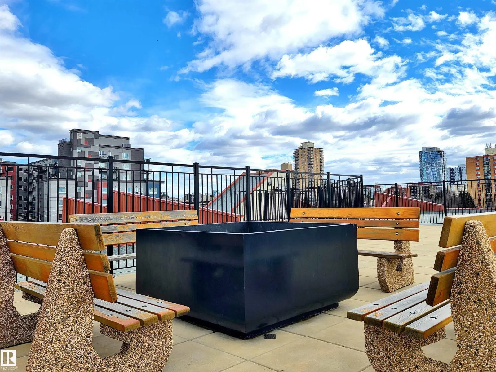 #415 10523 123 ST NW