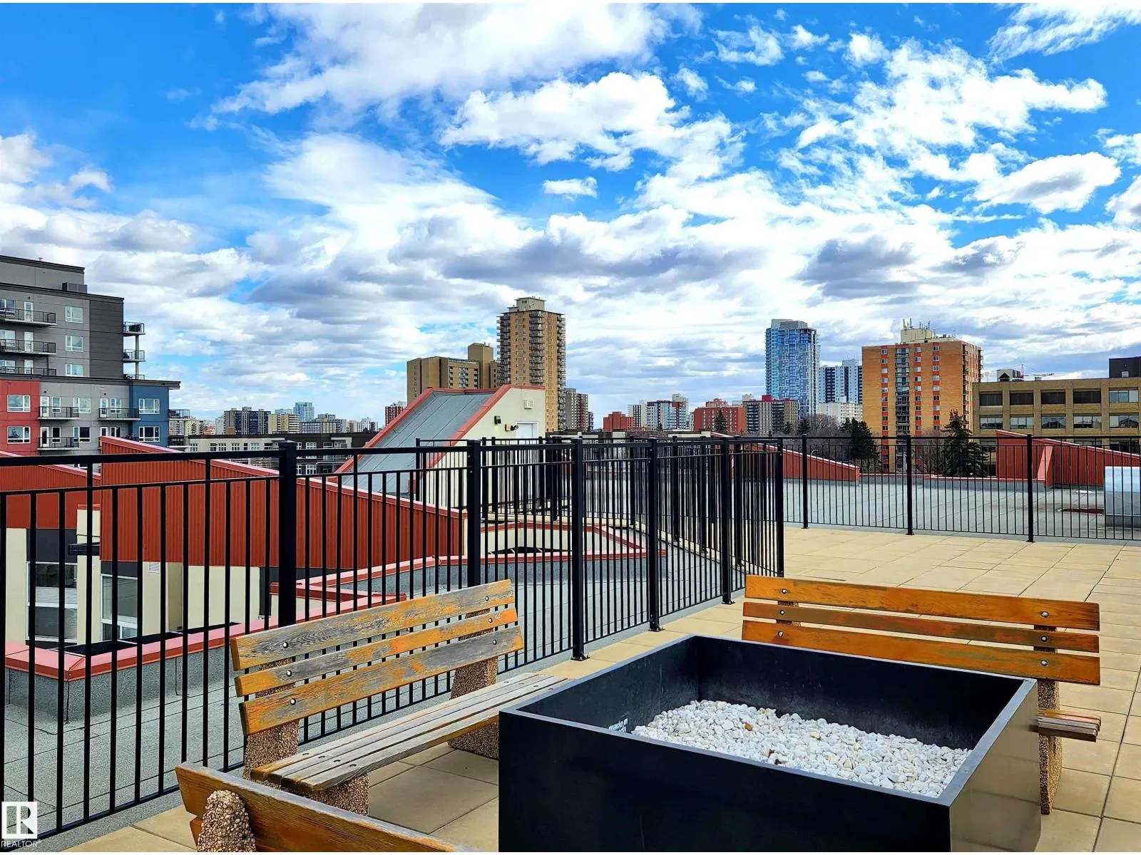 #415 10523 123 ST NW