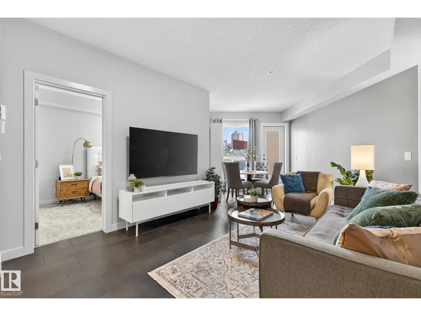 #415 10523 123 ST NW