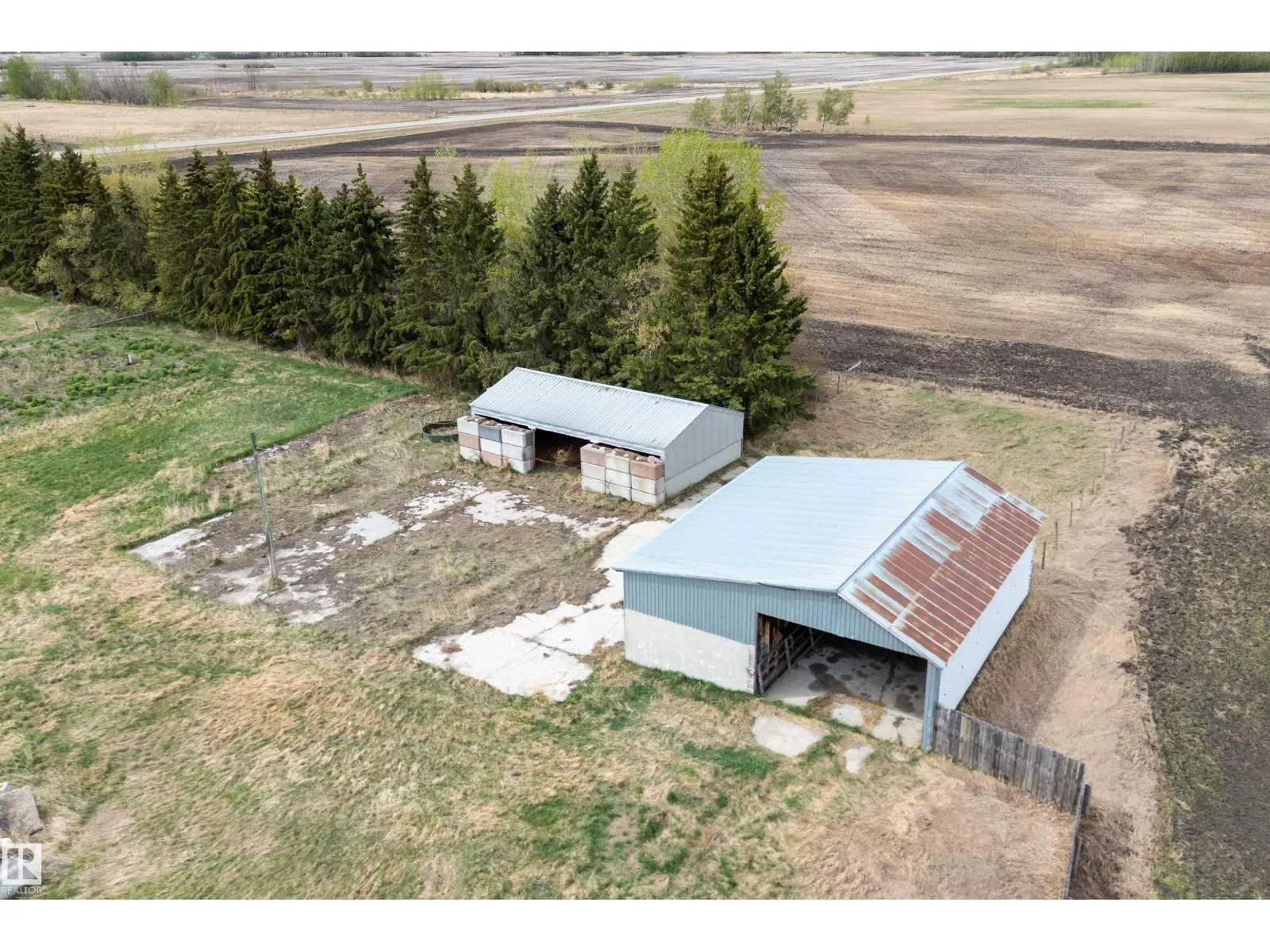 240028 TWP 460