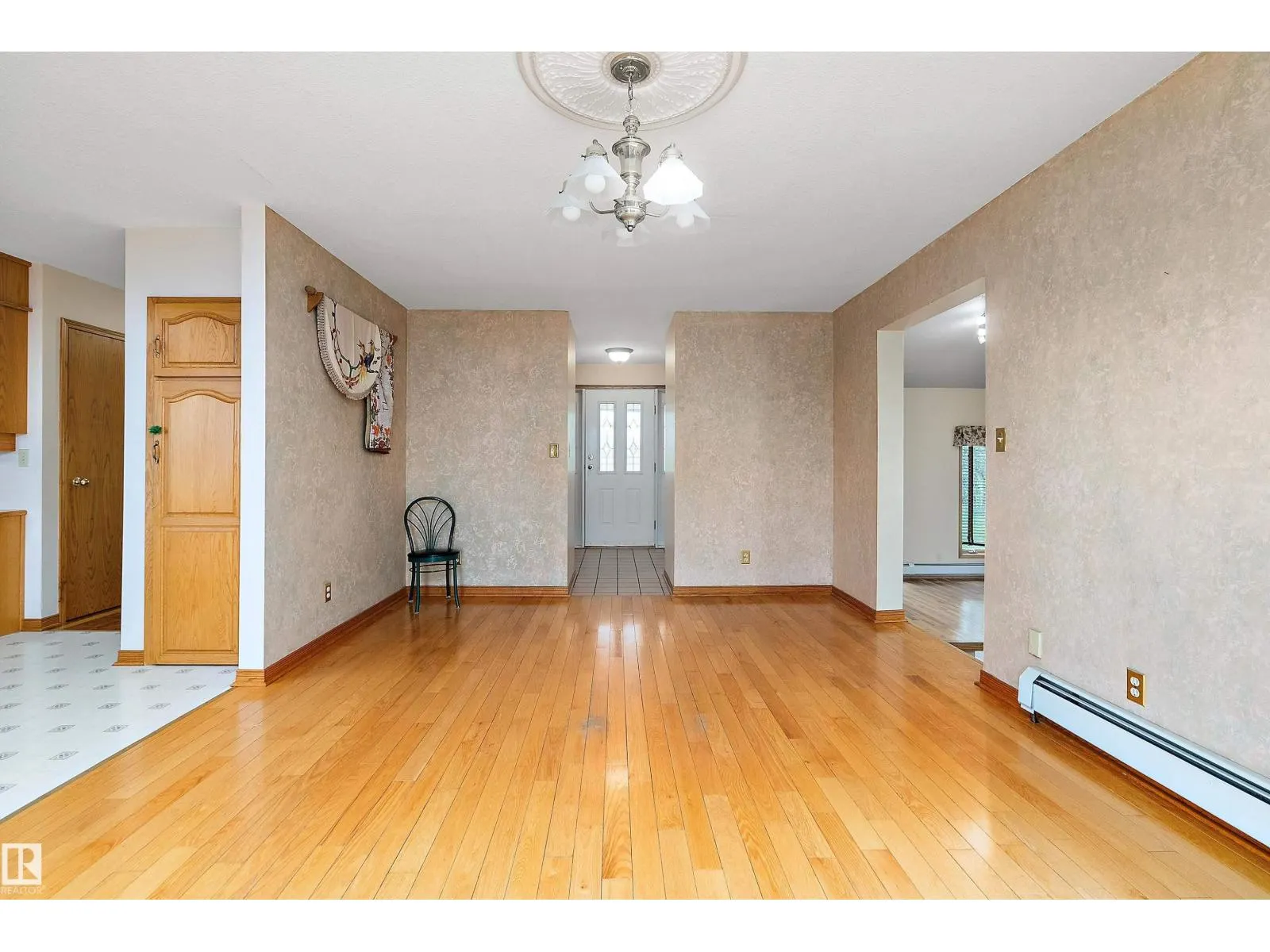 240028 TWP 460